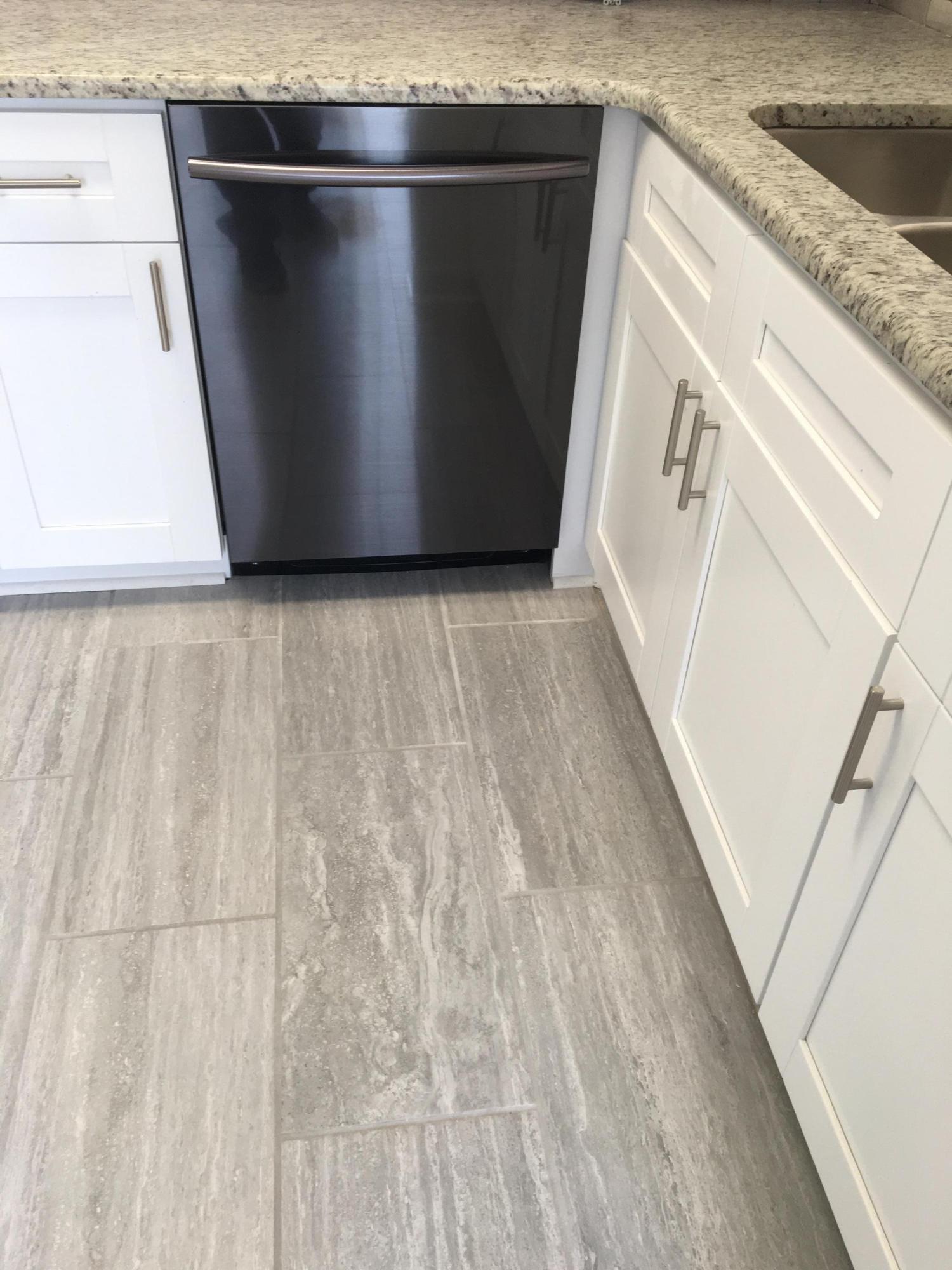 RIDGE WOOD MANOR - Residential