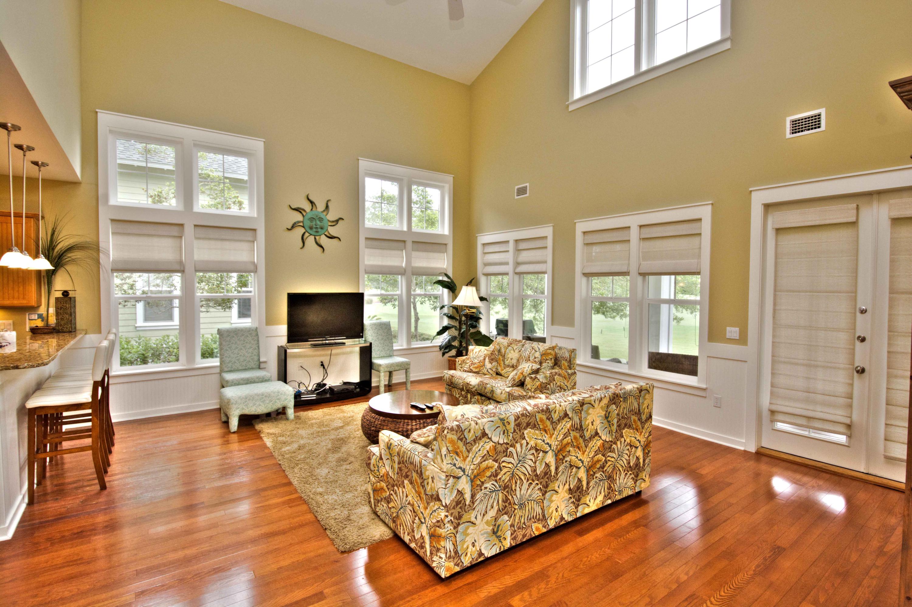 LAUREL GROVE - Residential