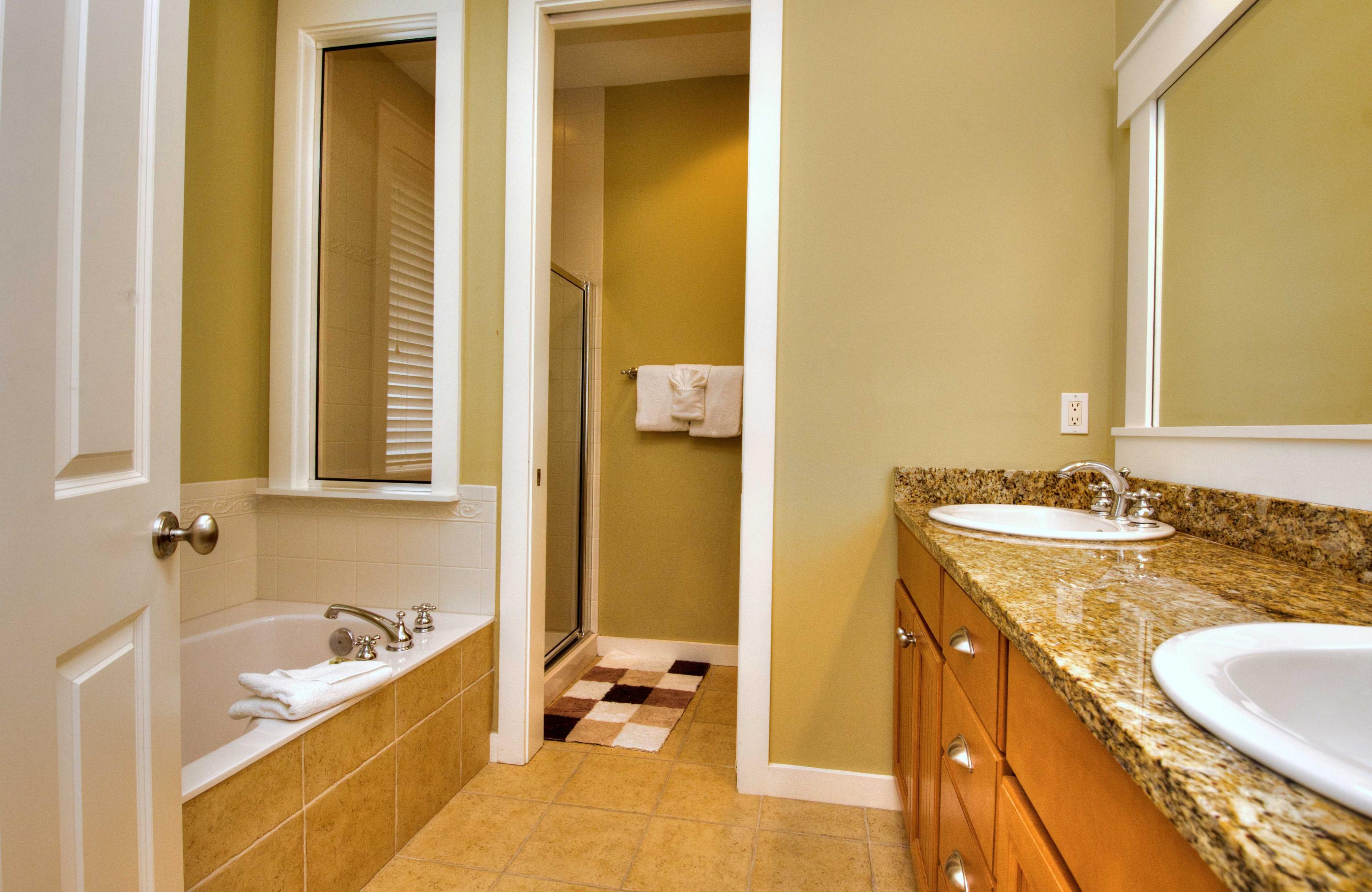 LAUREL GROVE - Residential