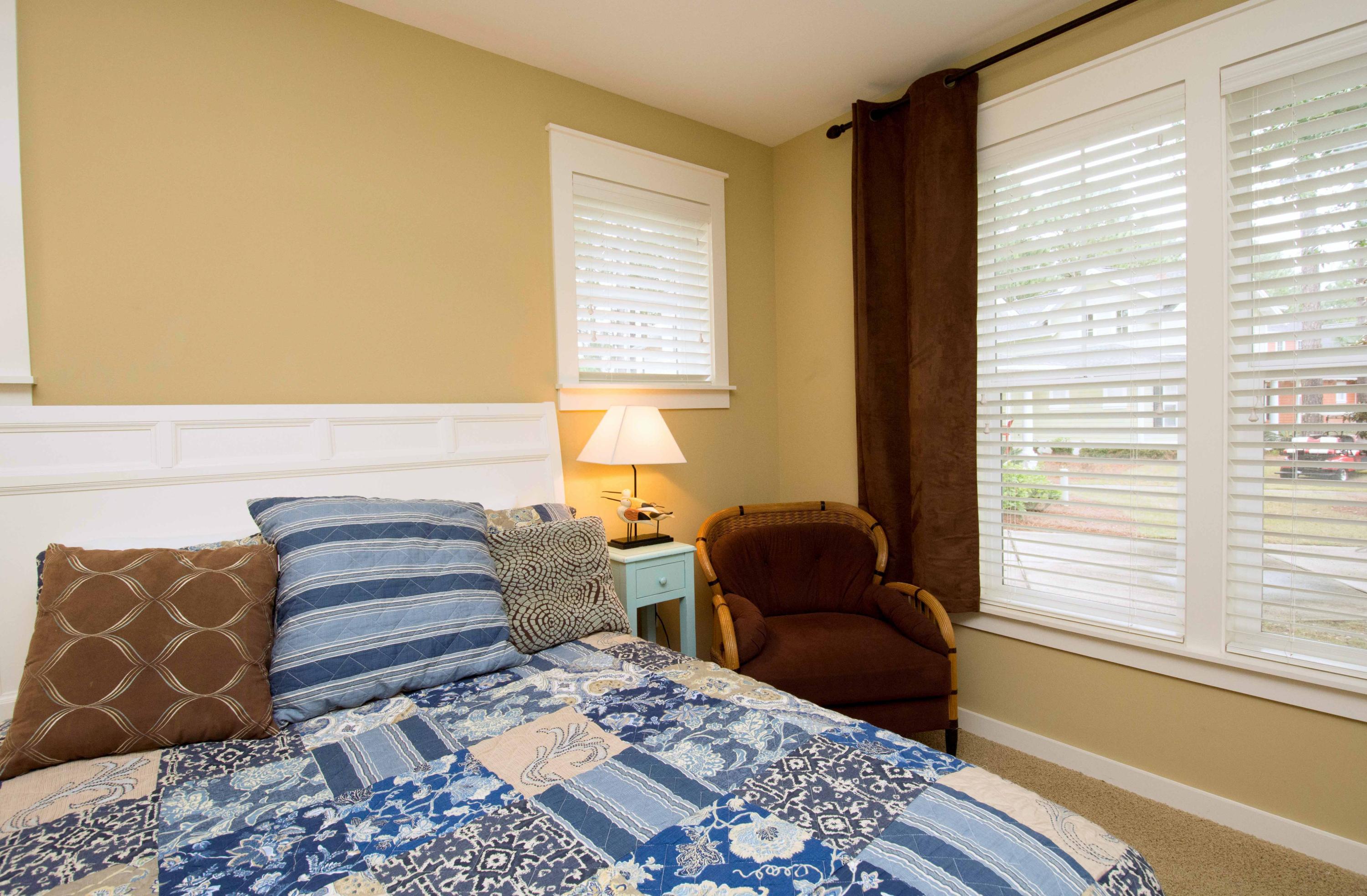 LAUREL GROVE - Residential