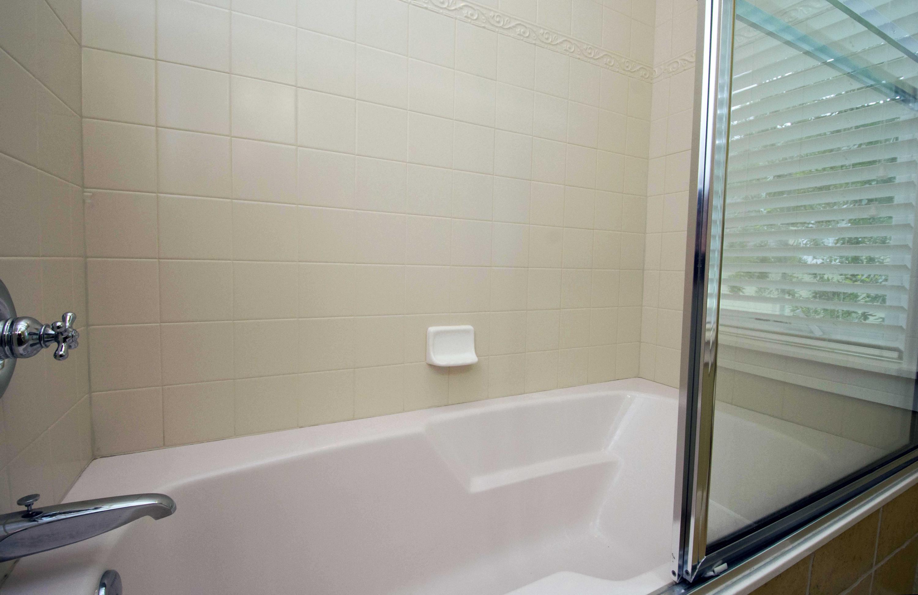 LAUREL GROVE - Residential