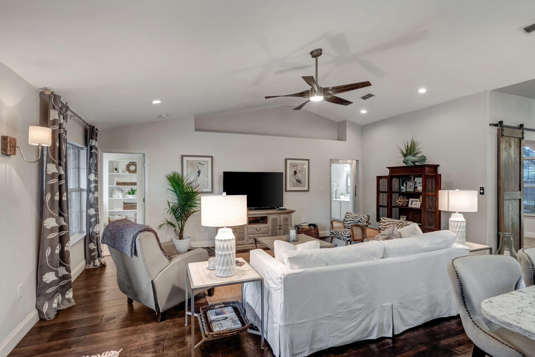 DRIFTWOOD ESTATES - Residential