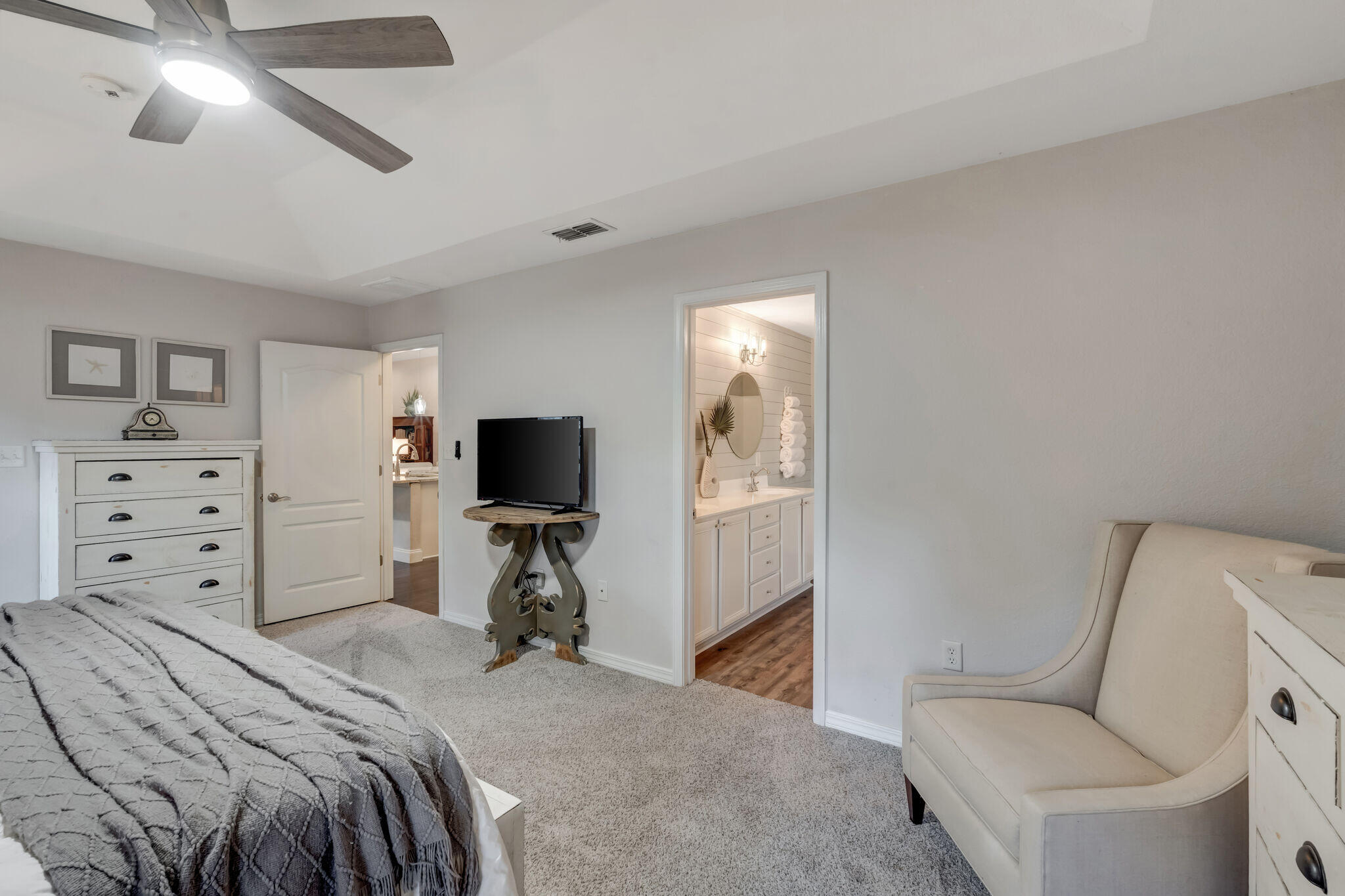 DRIFTWOOD ESTATES - Residential