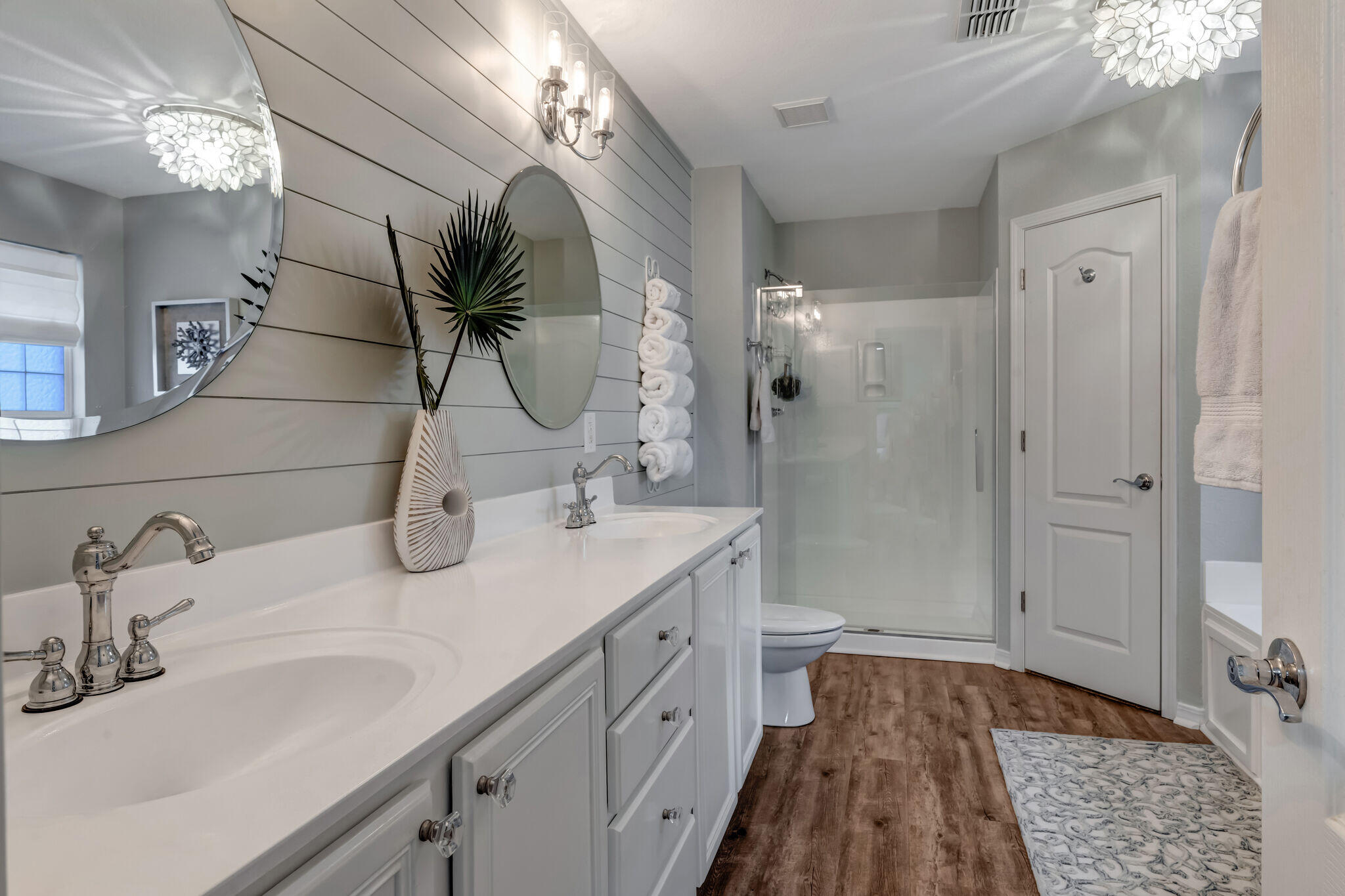 DRIFTWOOD ESTATES - Residential