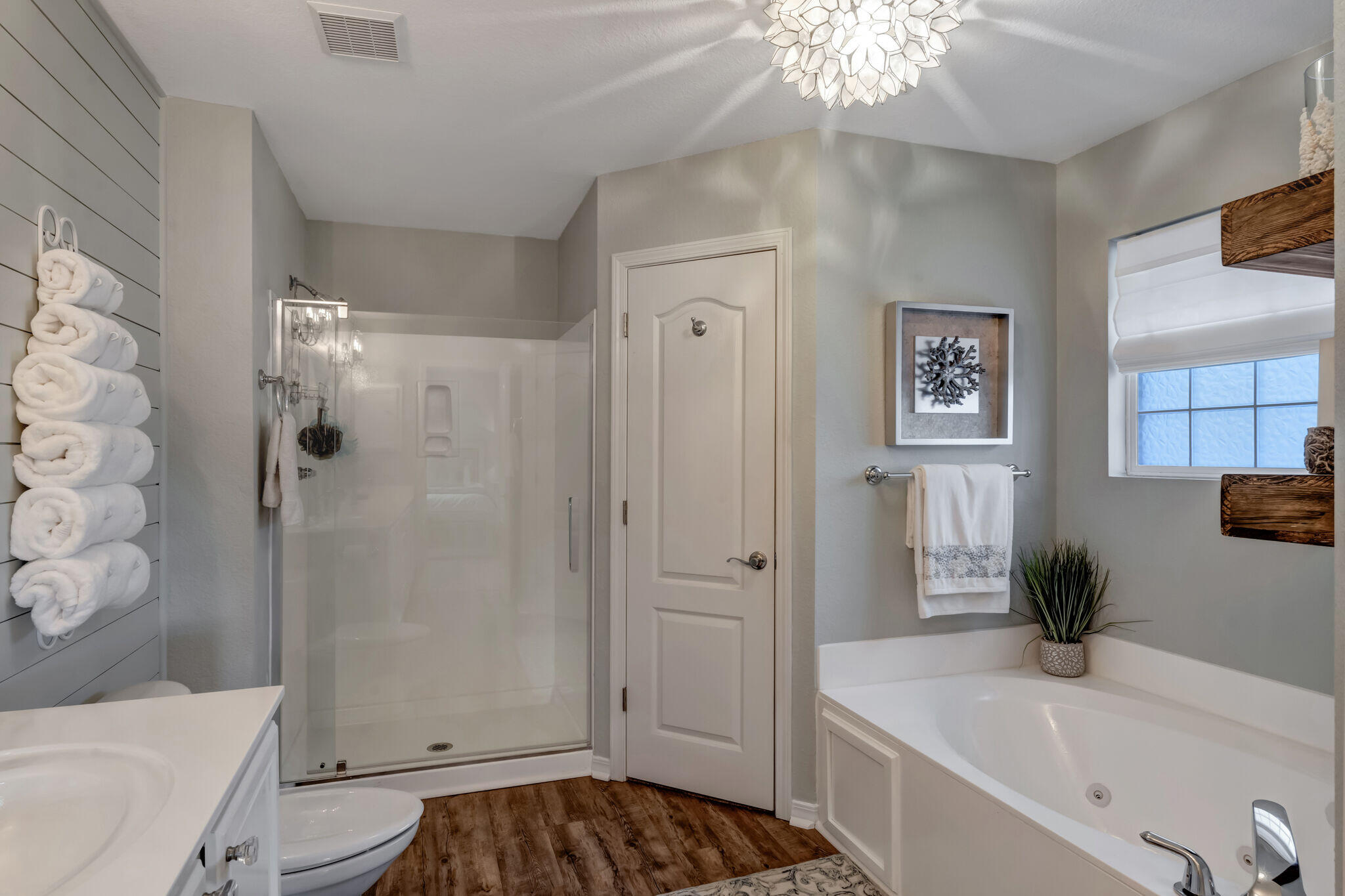 DRIFTWOOD ESTATES - Residential