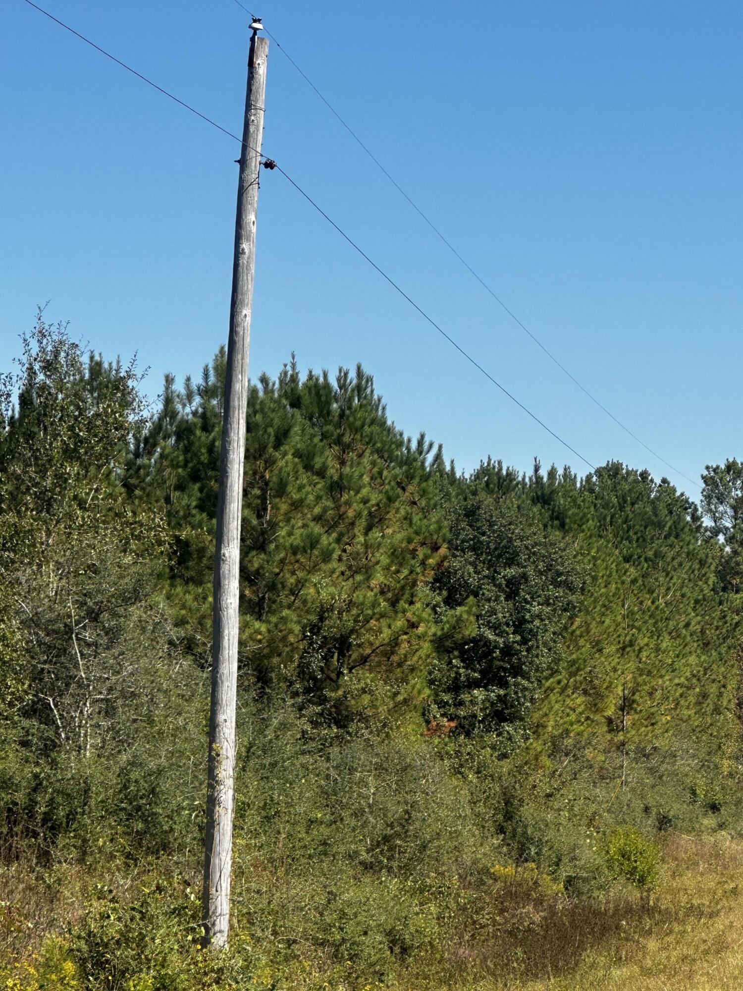 METES & BOUNDS - Land