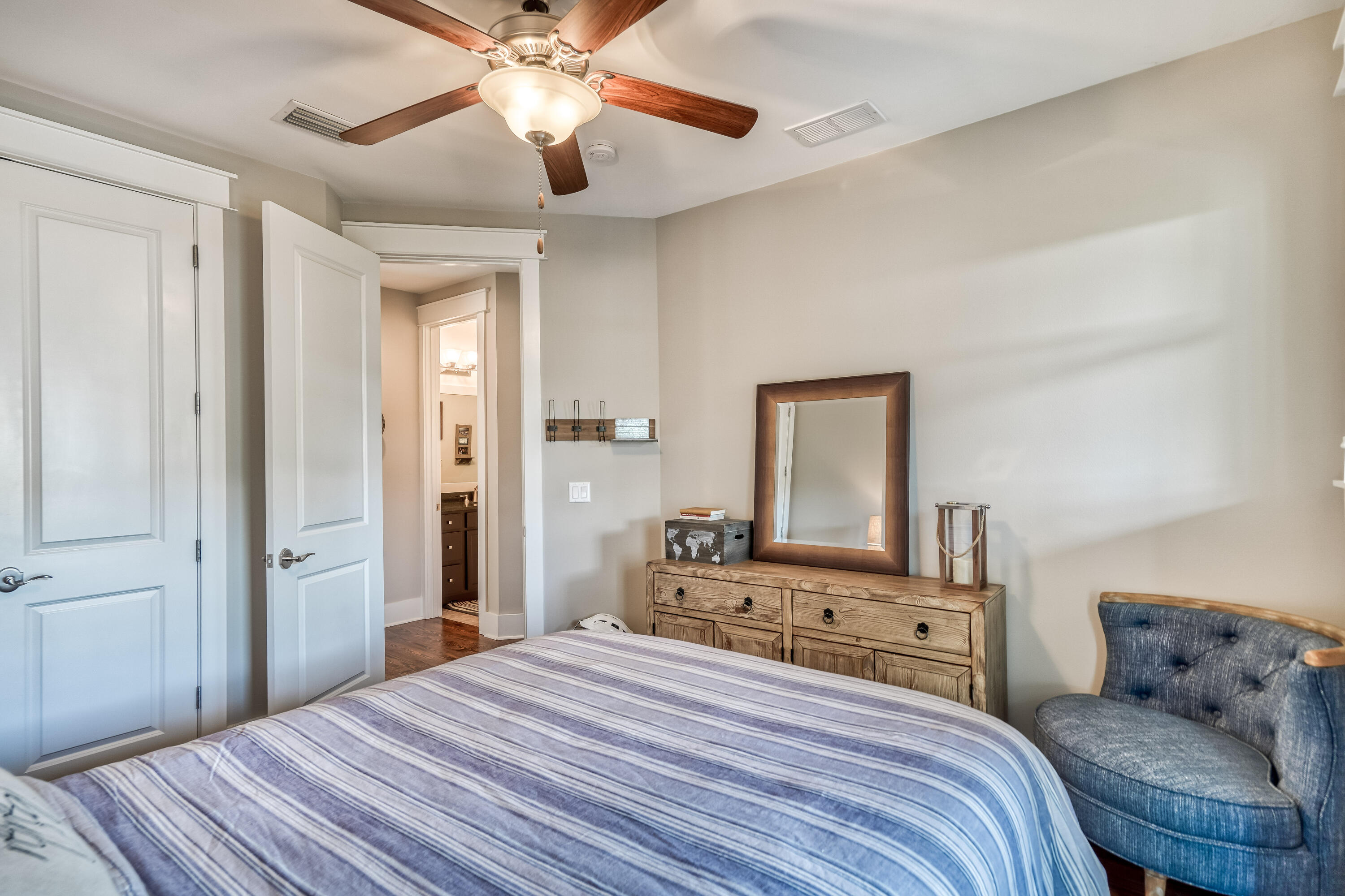 NATUREWALK AT SEAGROVE - Residential