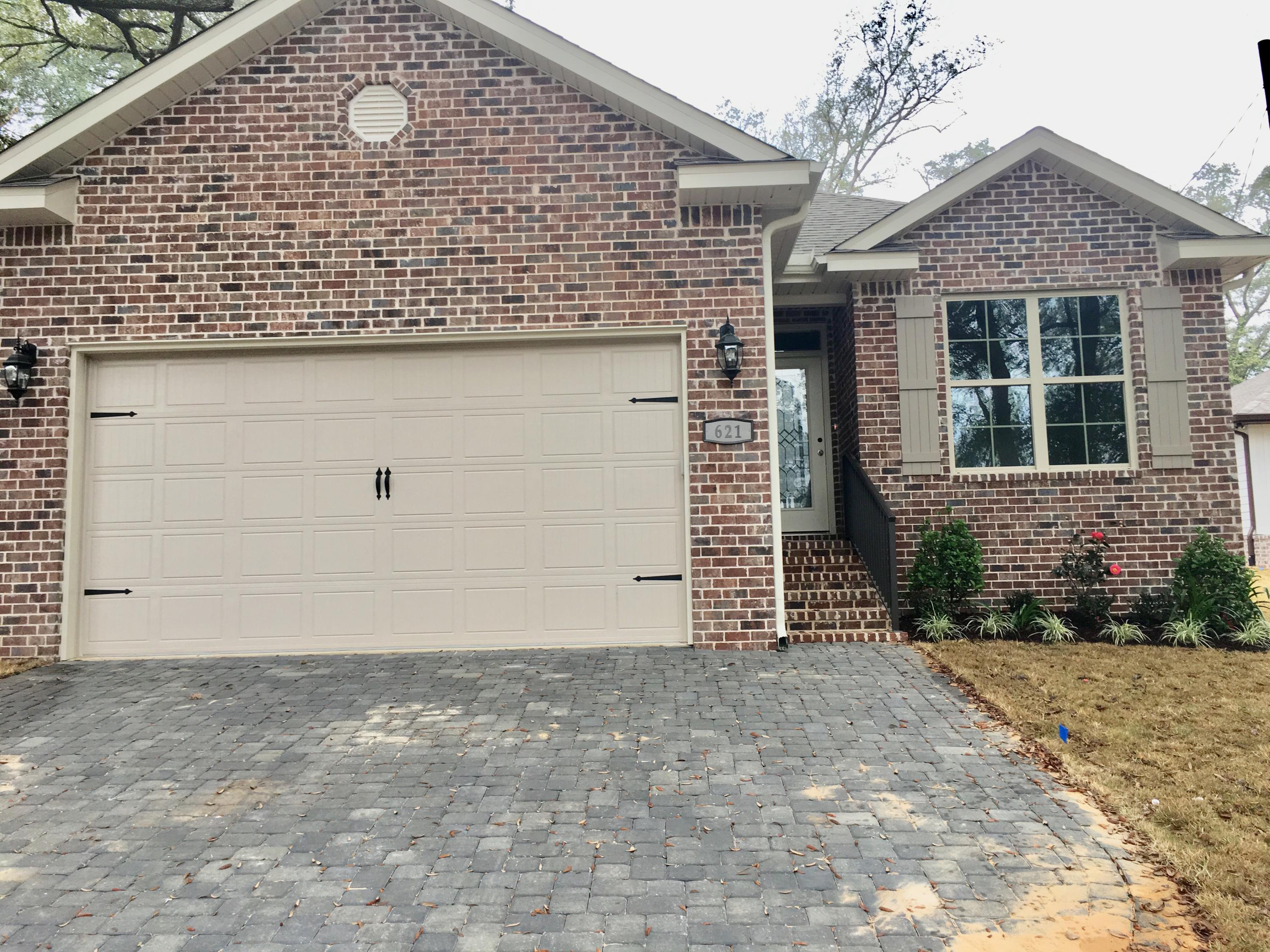 VALPARAISO PINECREST 2 - Residential