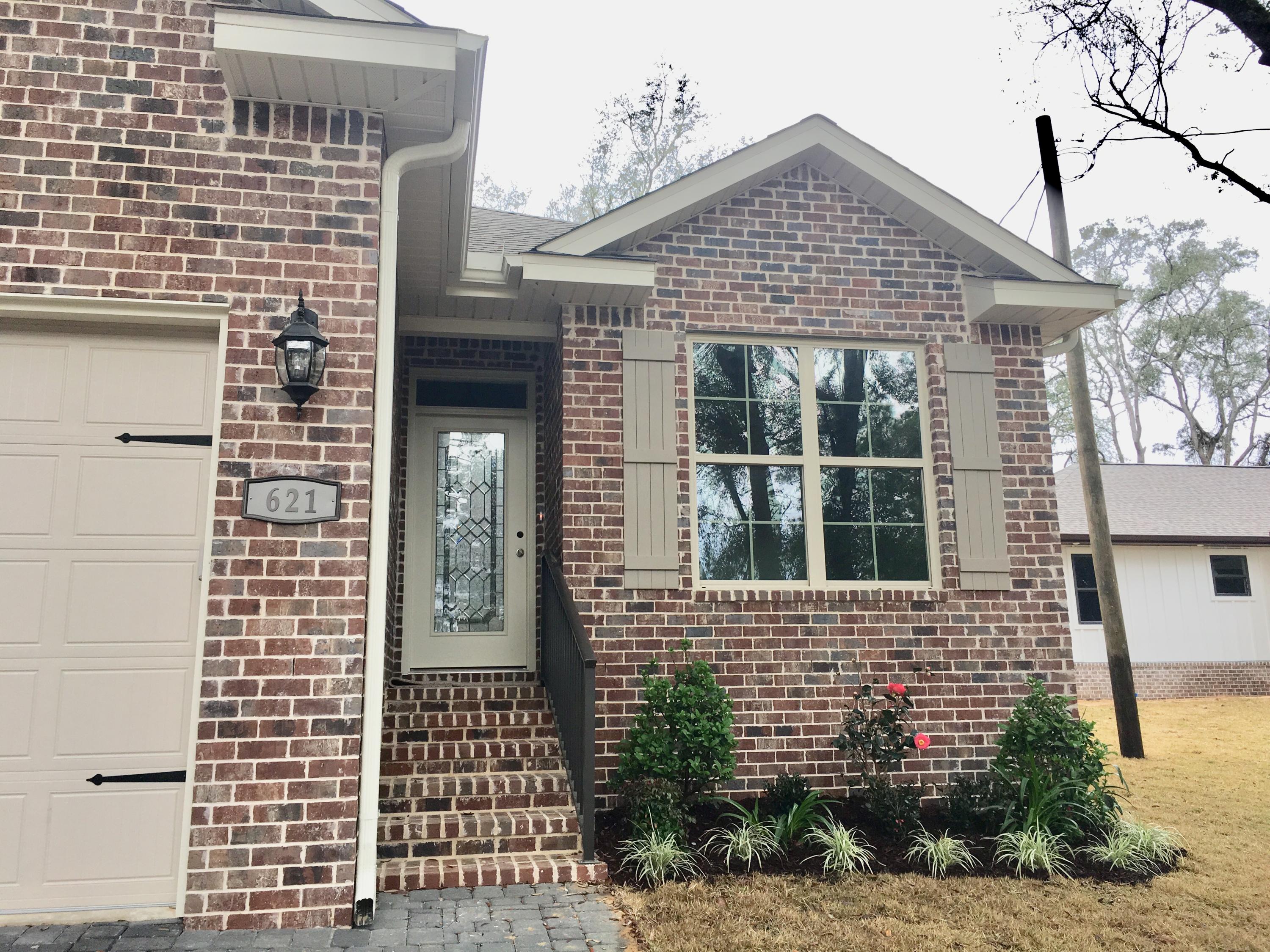 VALPARAISO PINECREST 2 - Residential