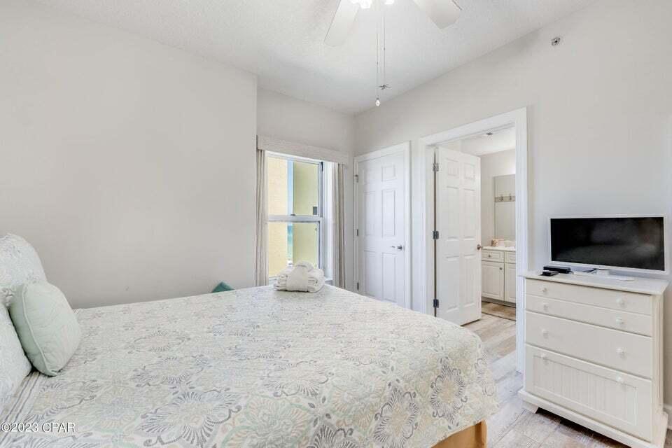 Emerald Isle - Residential