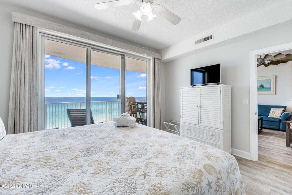 Emerald Isle - Residential