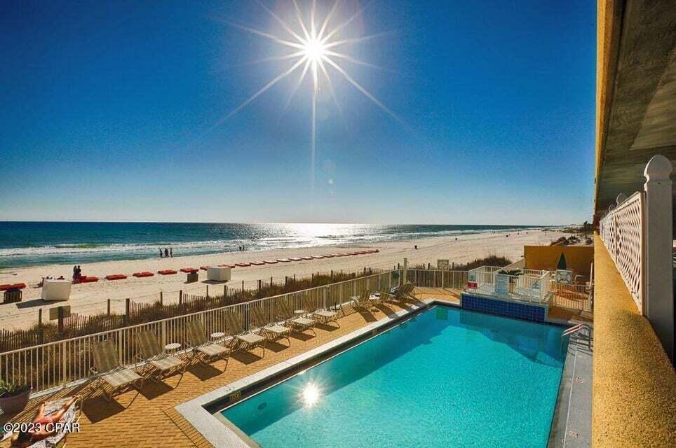 Emerald Isle - Residential