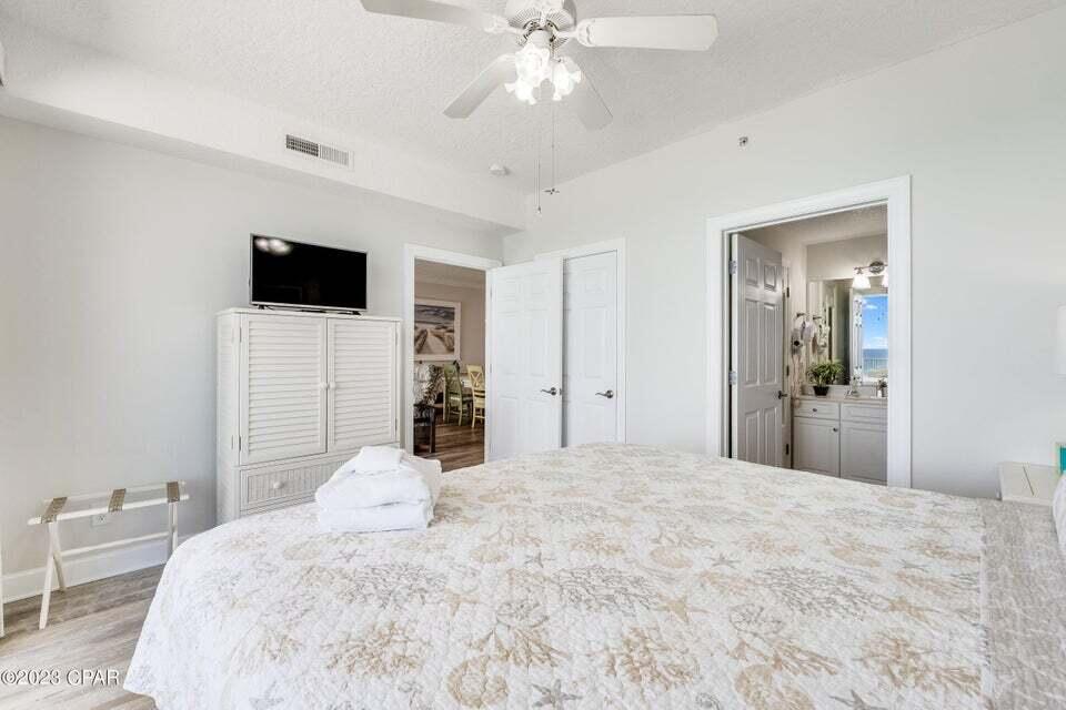 Emerald Isle - Residential