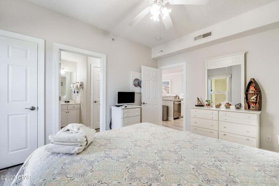 Emerald Isle - Residential