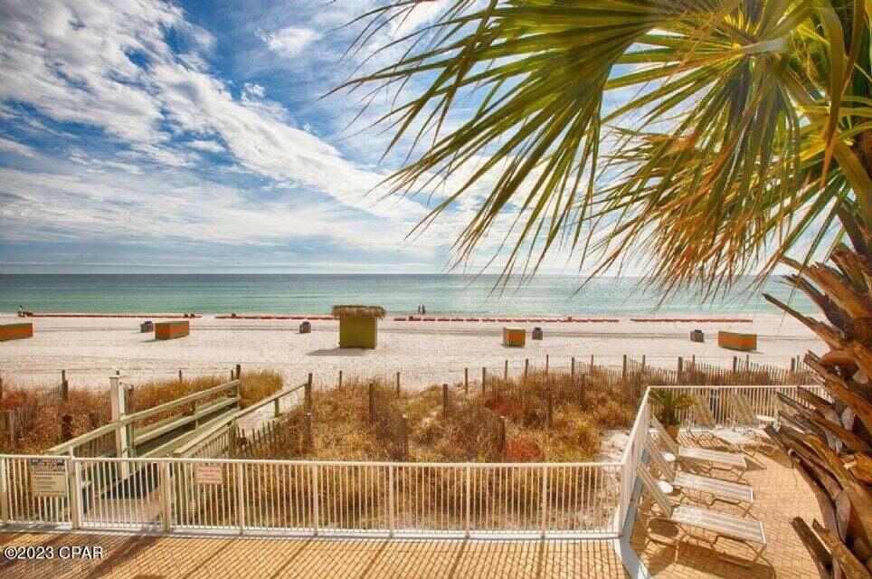 Emerald Isle - Residential