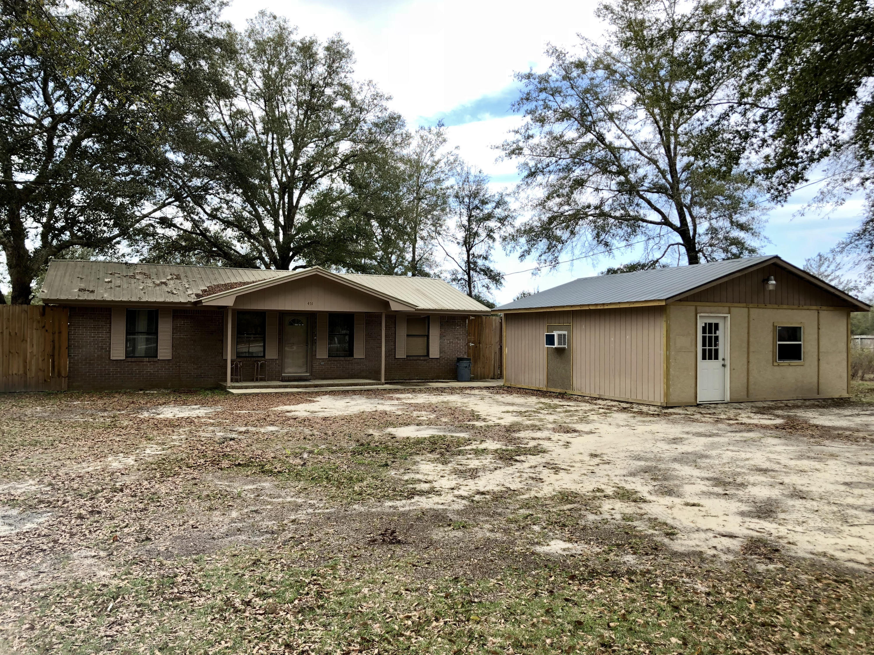 Great 3 bedroom/2 bath home with detached workshop and additional pole barn in the backyard. Property is just about 3/4 acre. Just minutes away from schools, restaurants, grocery, and much more.