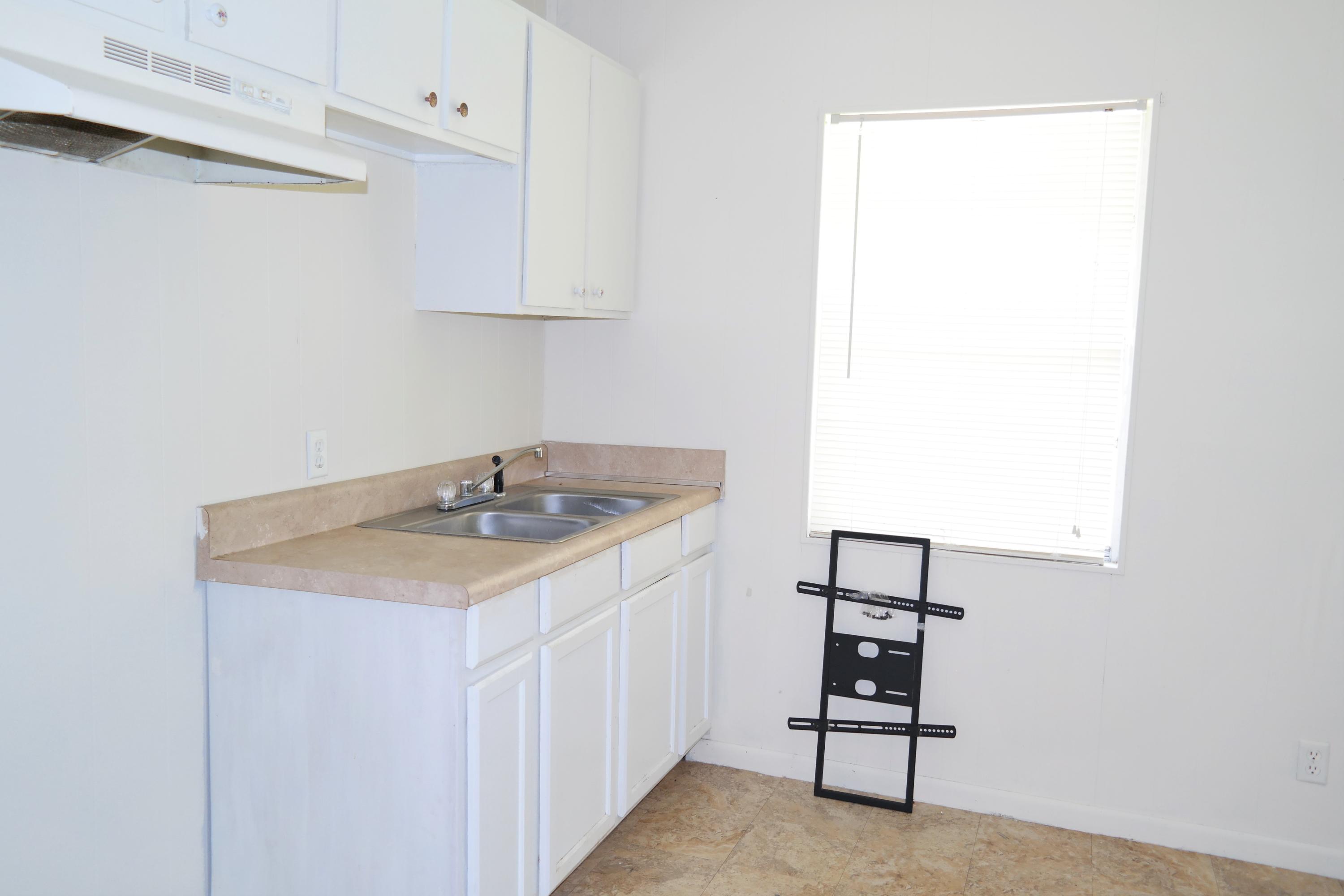 TOWN OF DEFUNIAK SPRINGS - Residential