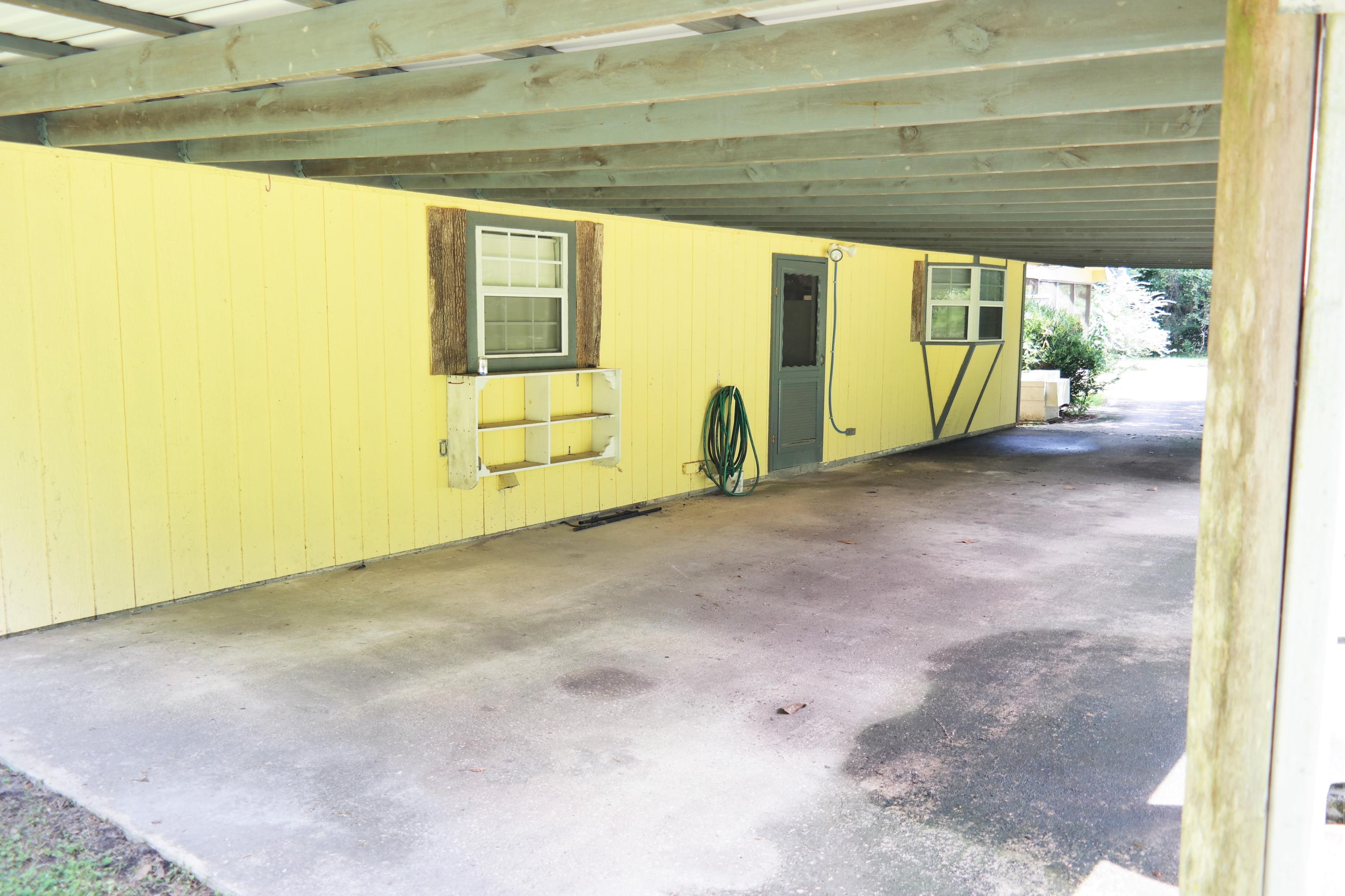 TOWN OF DEFUNIAK SPRINGS - Residential