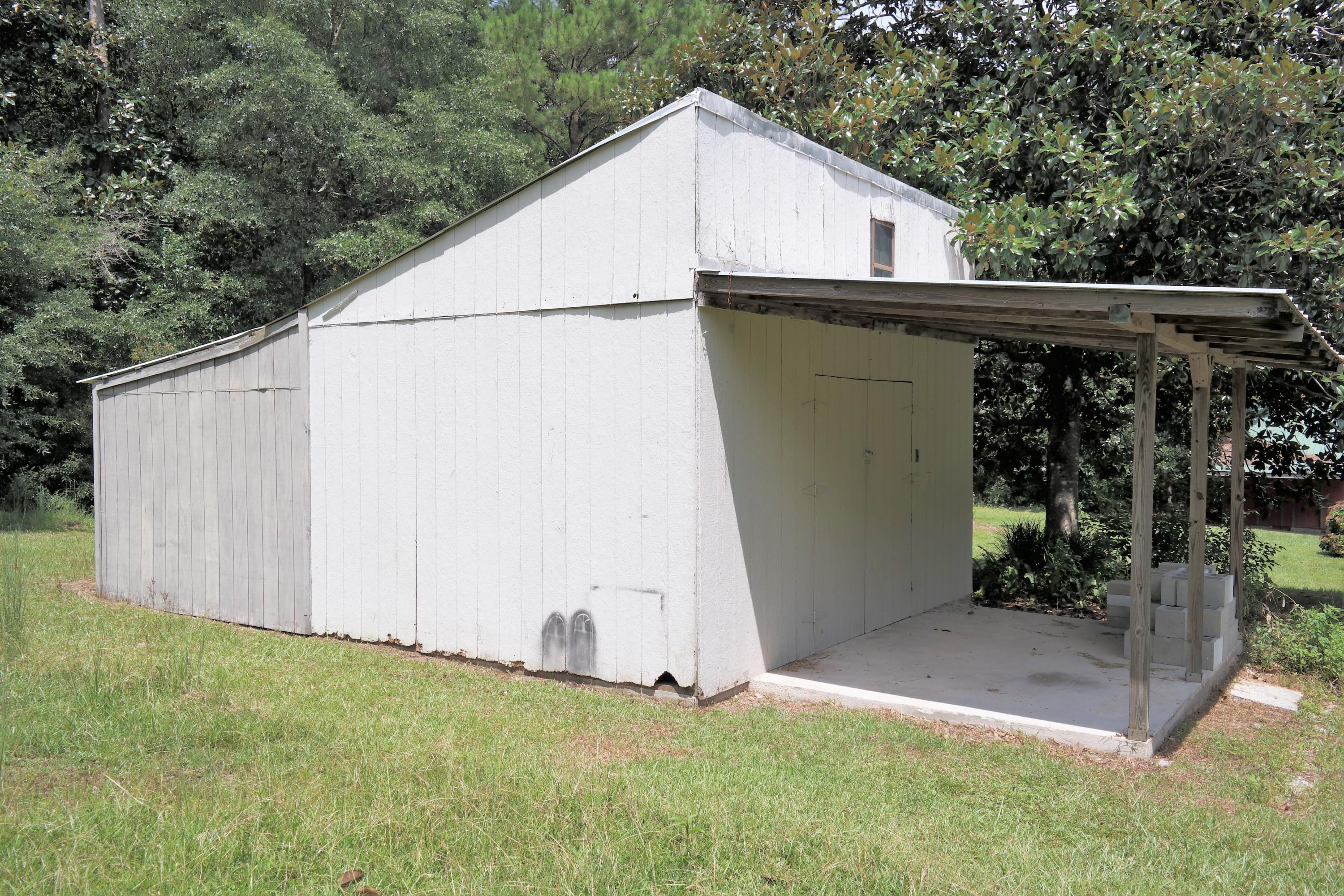 TOWN OF DEFUNIAK SPRINGS - Residential