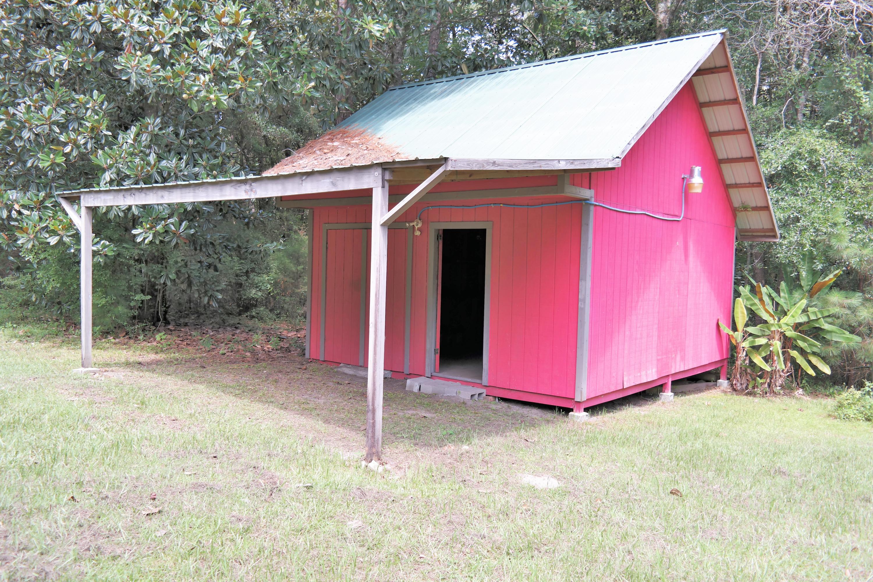 TOWN OF DEFUNIAK SPRINGS - Residential