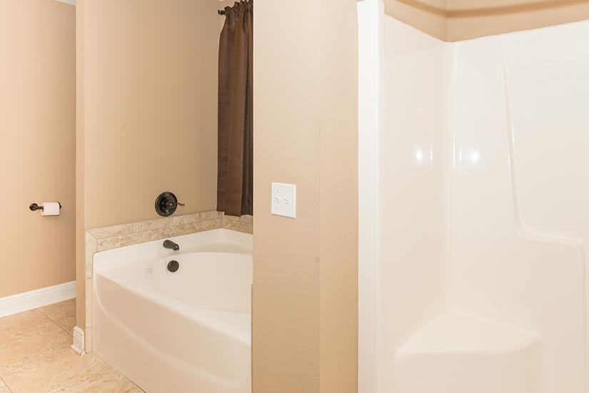 NAVARRE S/D 1ST ADDN - Residential Lease