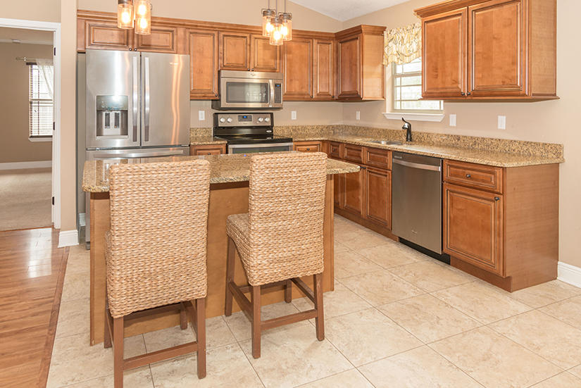 NAVARRE S/D 1ST ADDN - Residential Lease