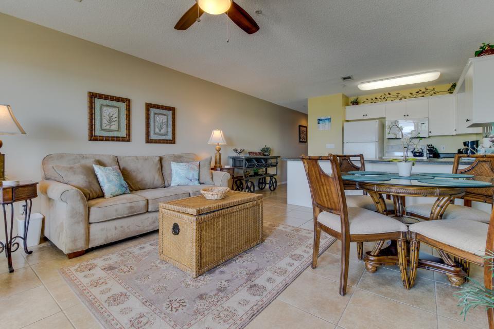 VERANDA CONDO - Residential