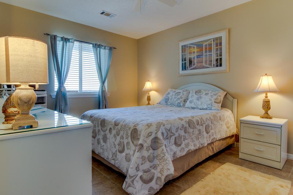 VERANDA CONDO - Residential