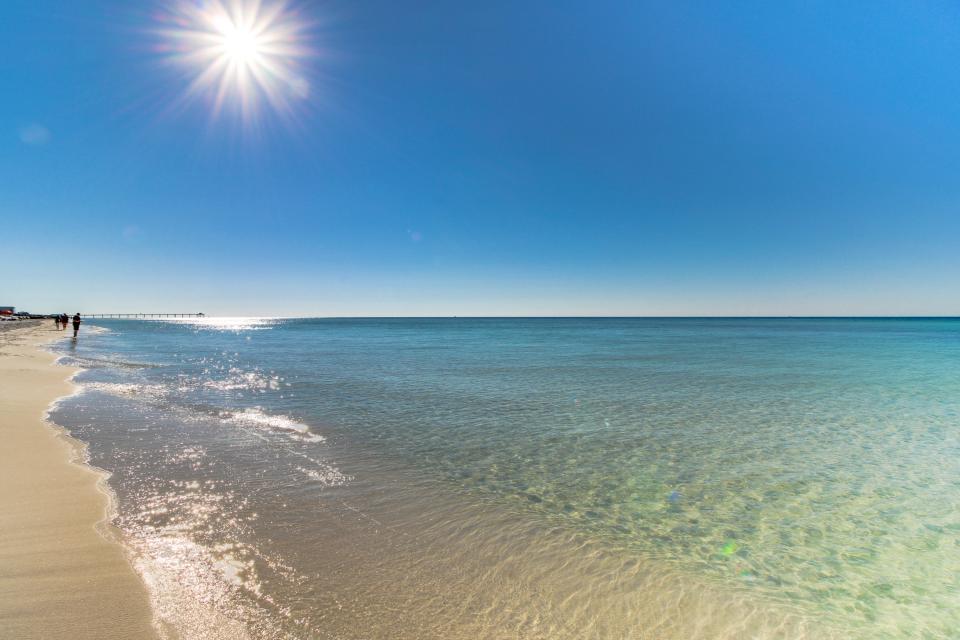 VERANDA CONDO - Residential