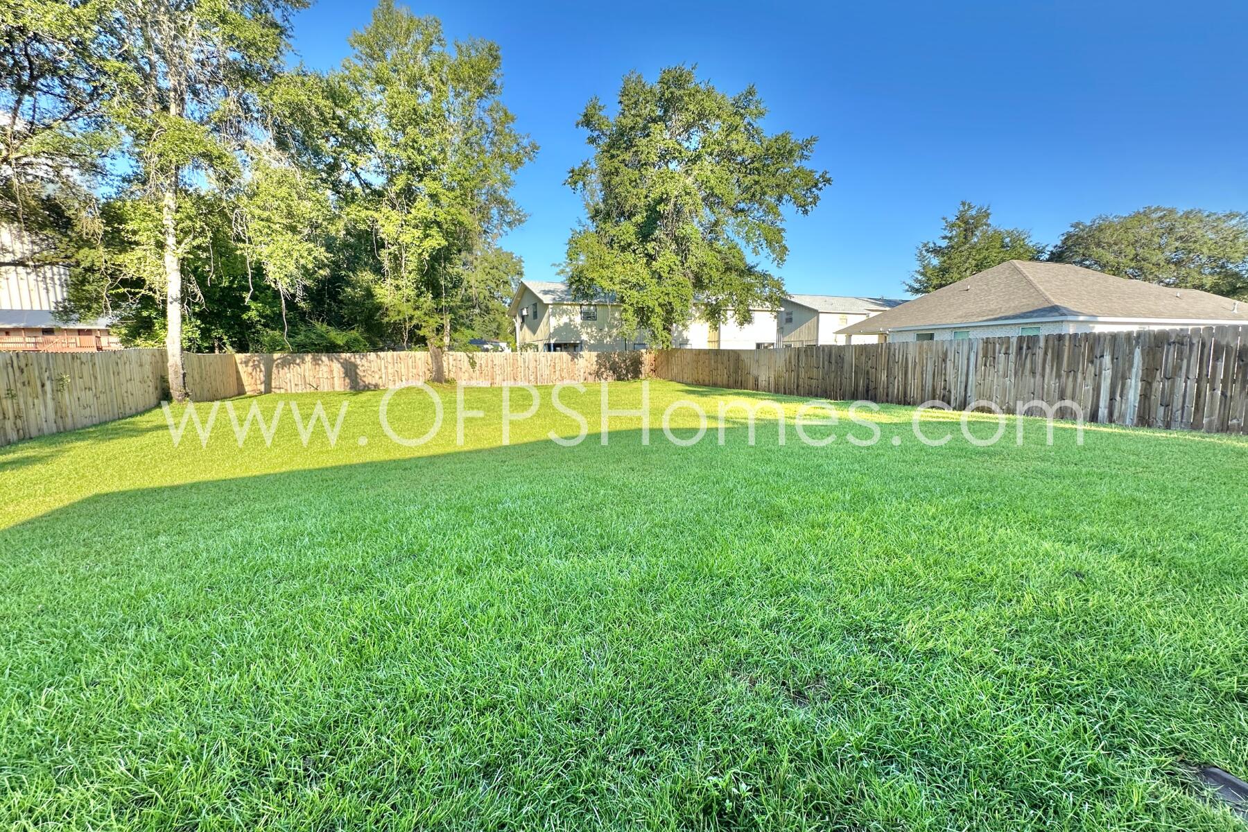 Lola Gardens - Residential Lease