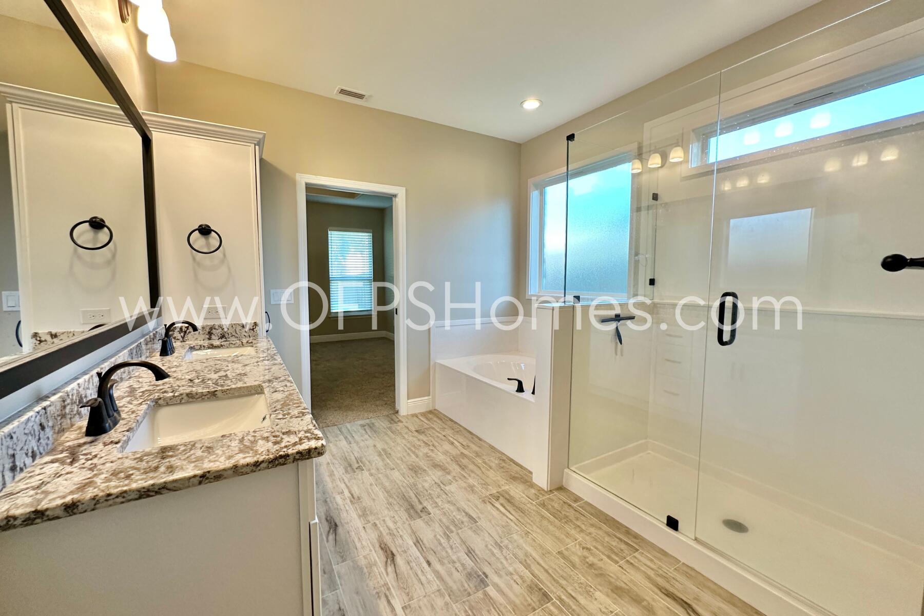 Lola Gardens - Residential Lease
