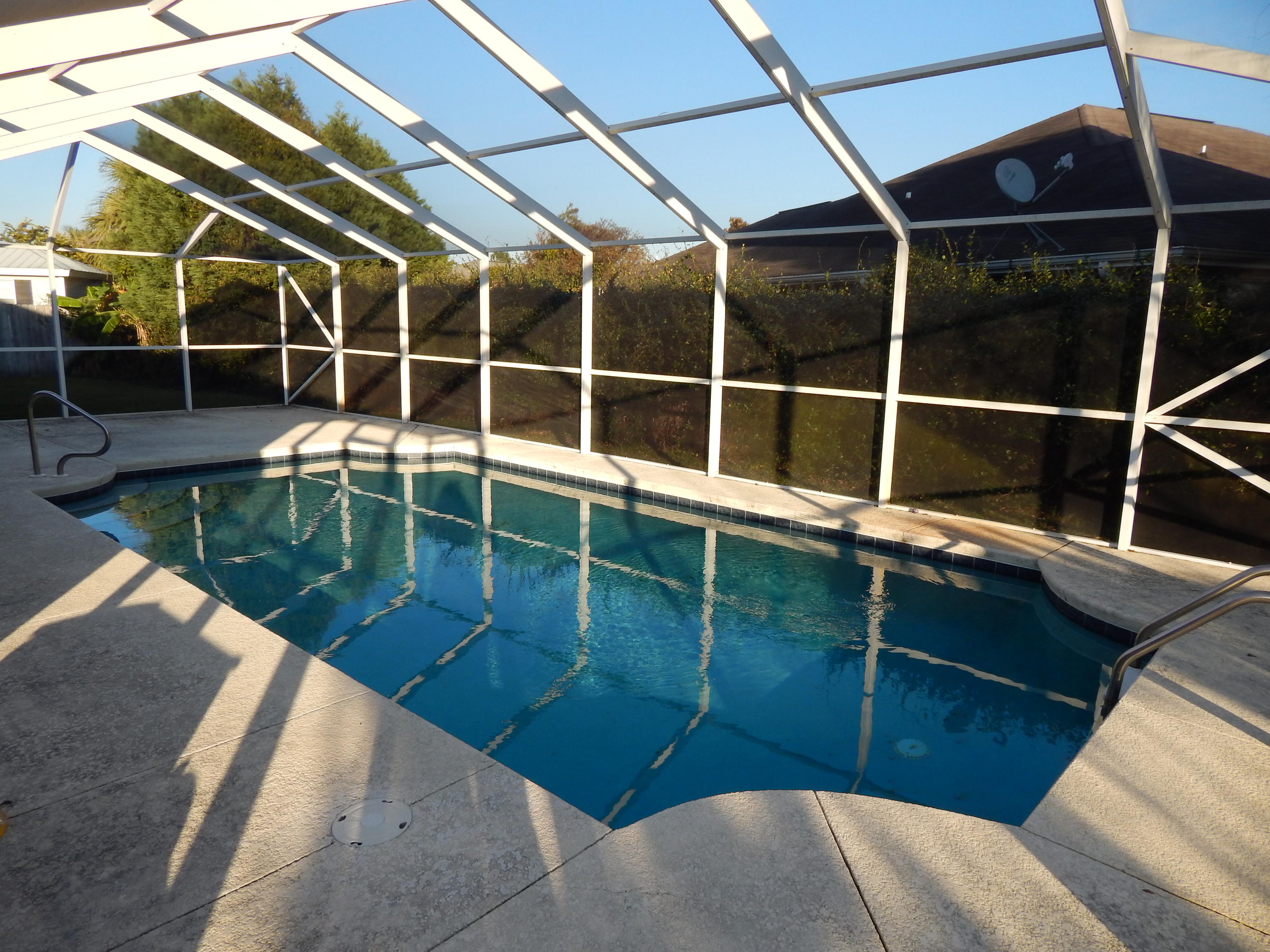 CREETWOODS - Residential