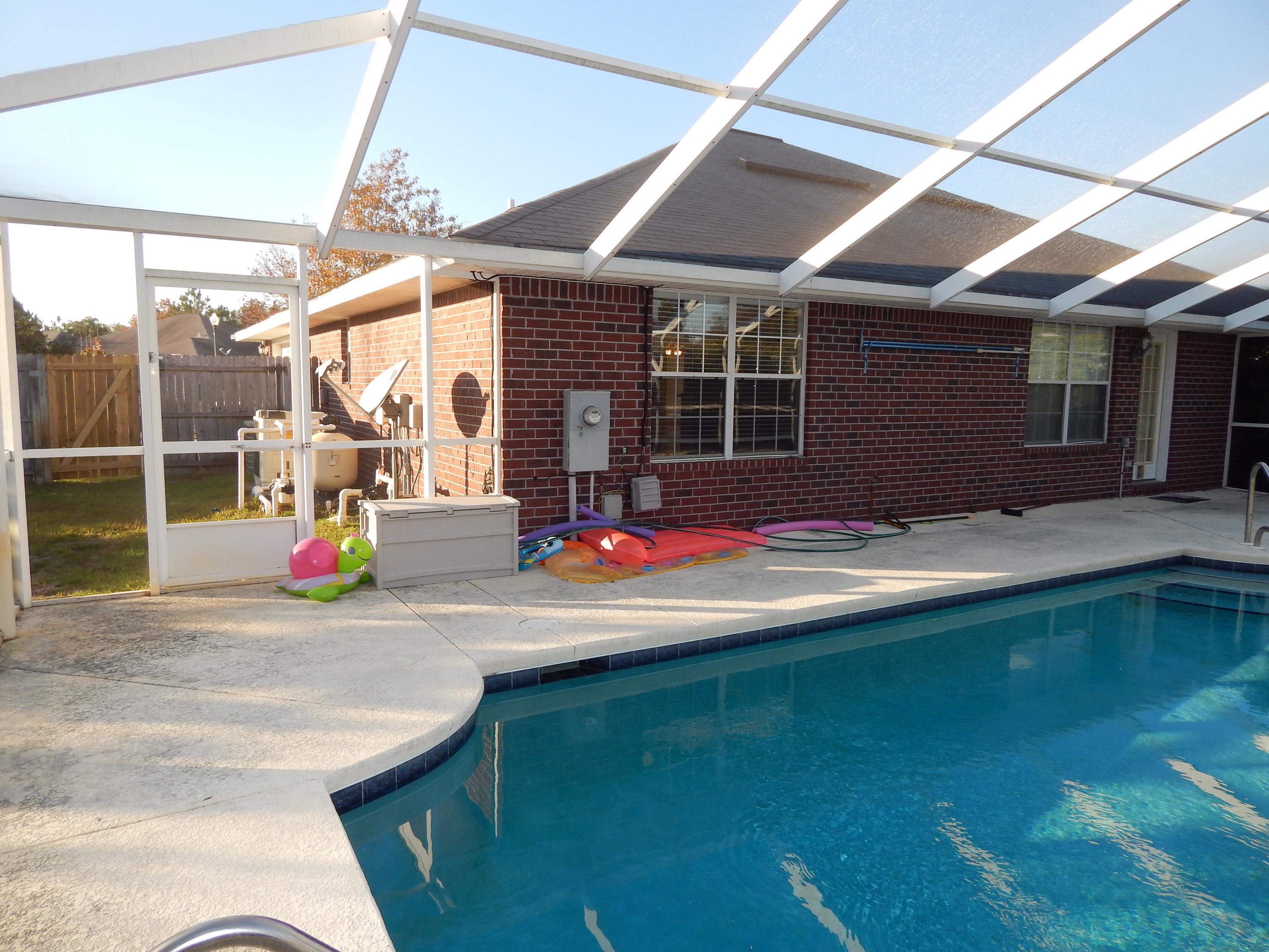 CREETWOODS - Residential