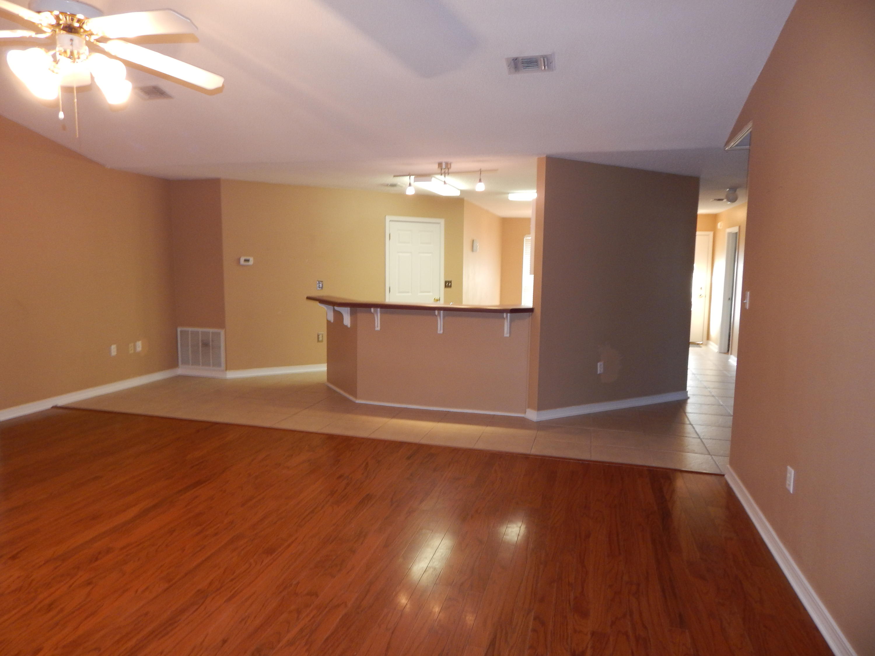 CREETWOODS - Residential