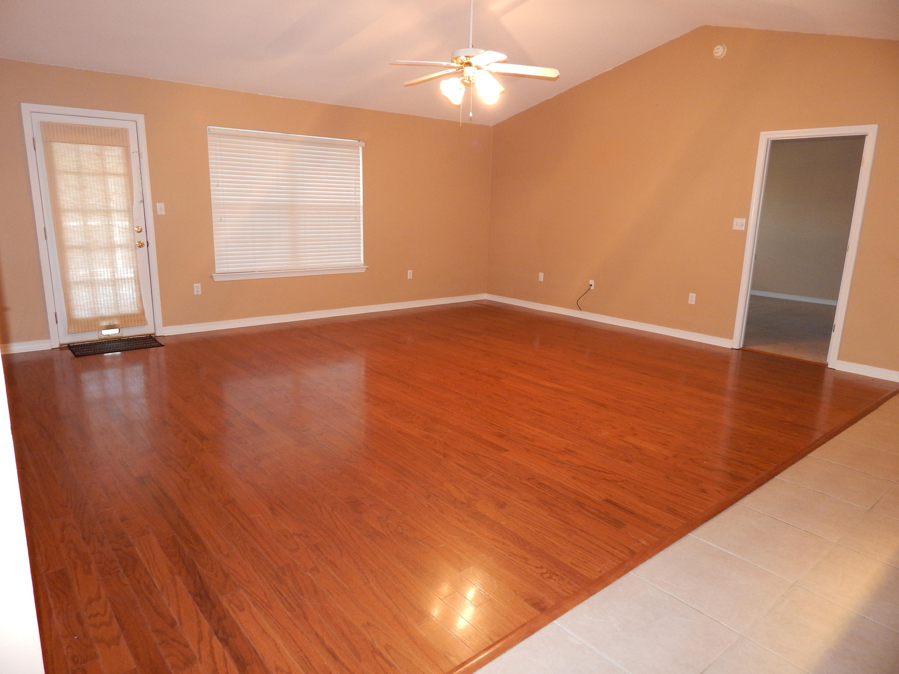 CREETWOODS - Residential