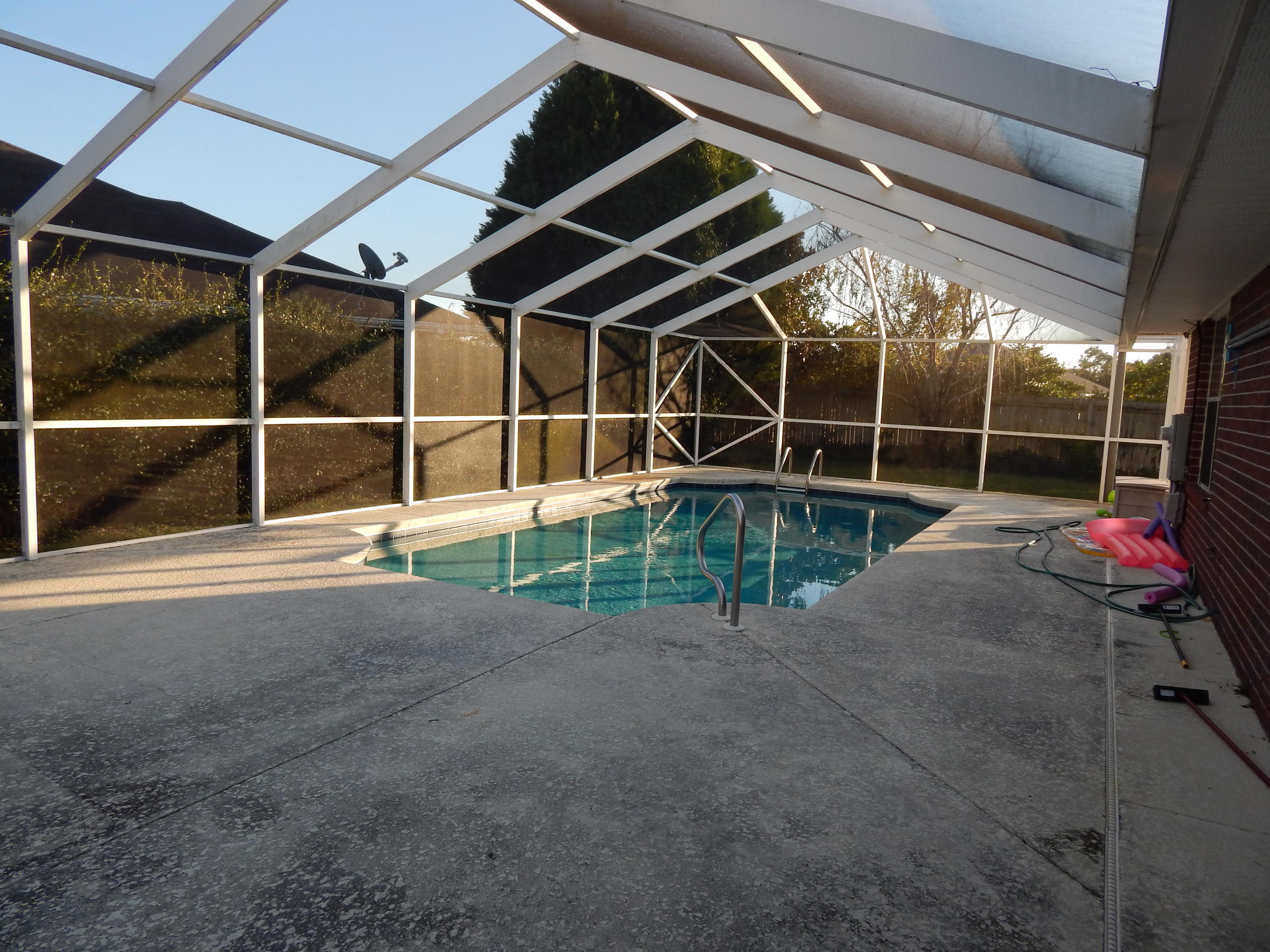 CREETWOODS - Residential