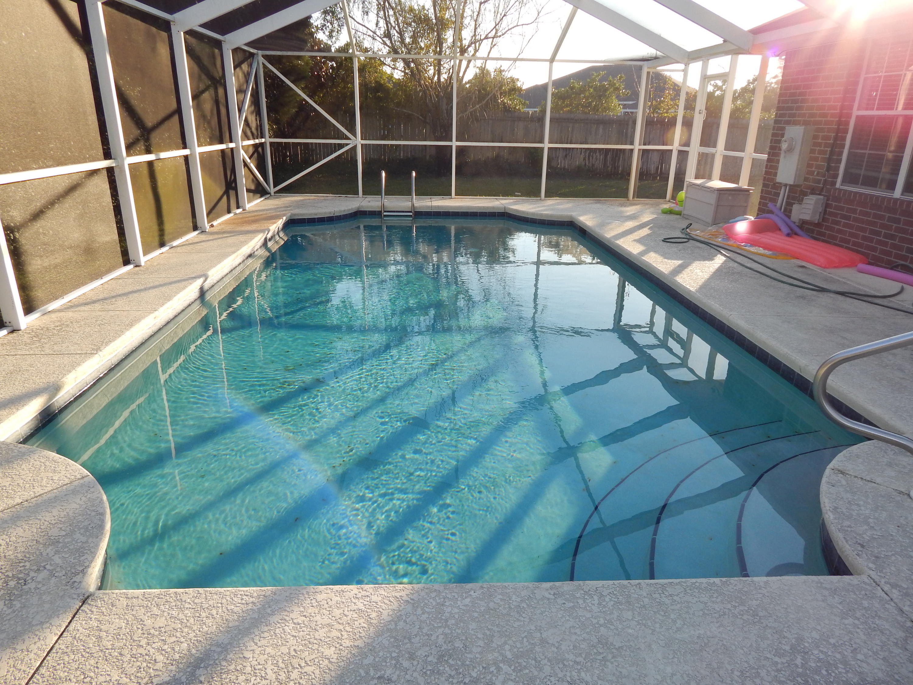 CREETWOODS - Residential