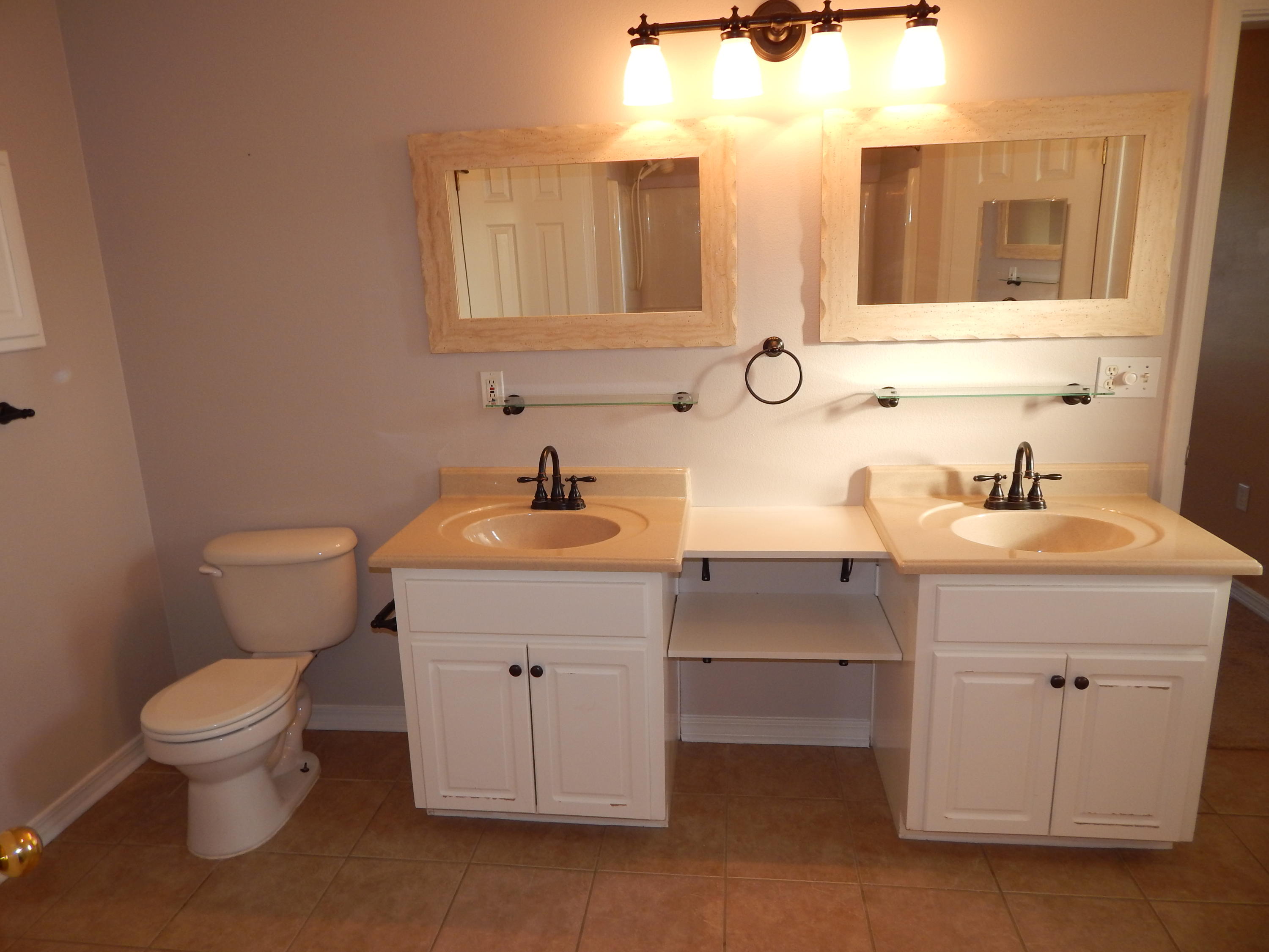 CREETWOODS - Residential