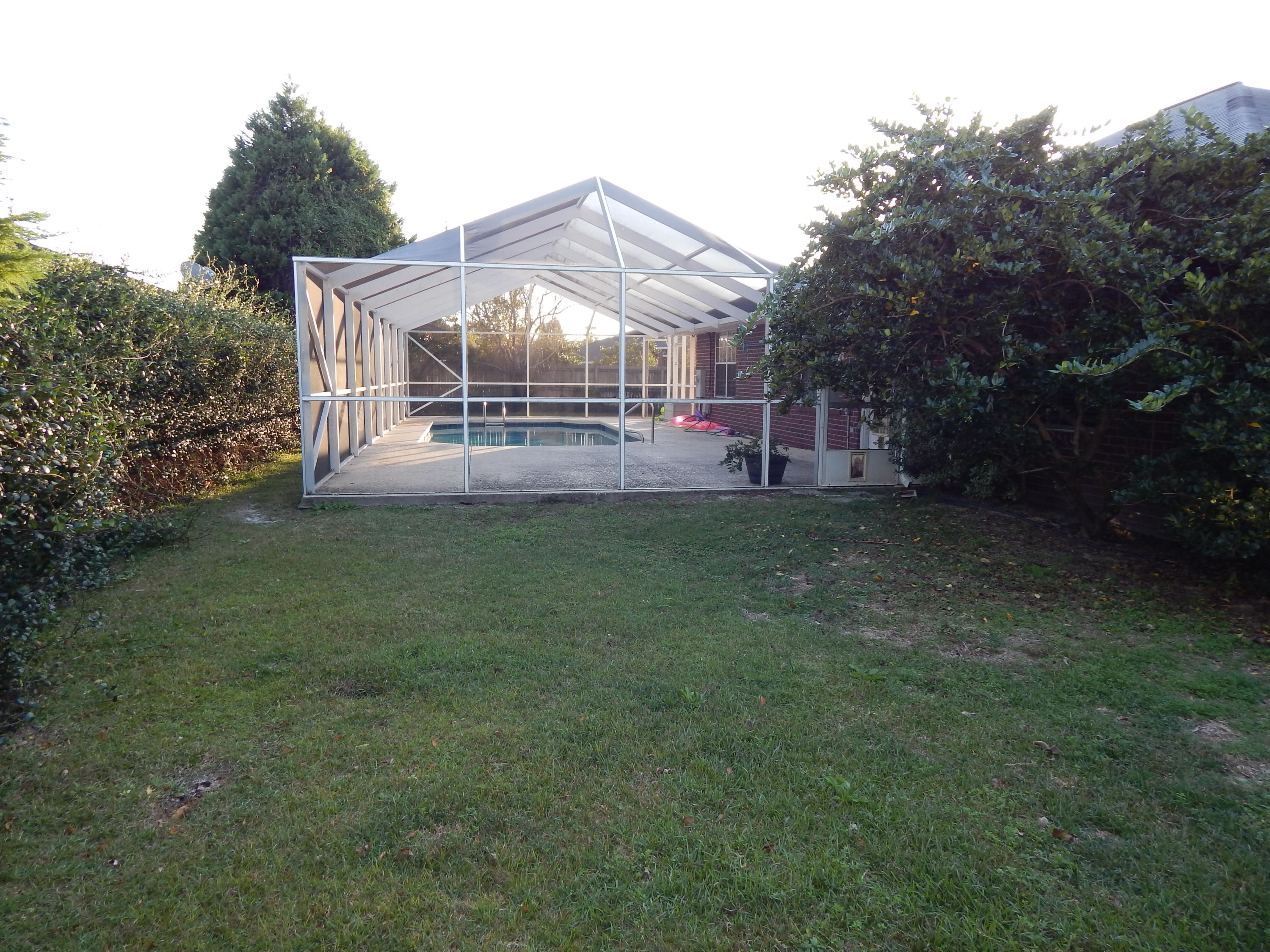 CREETWOODS - Residential