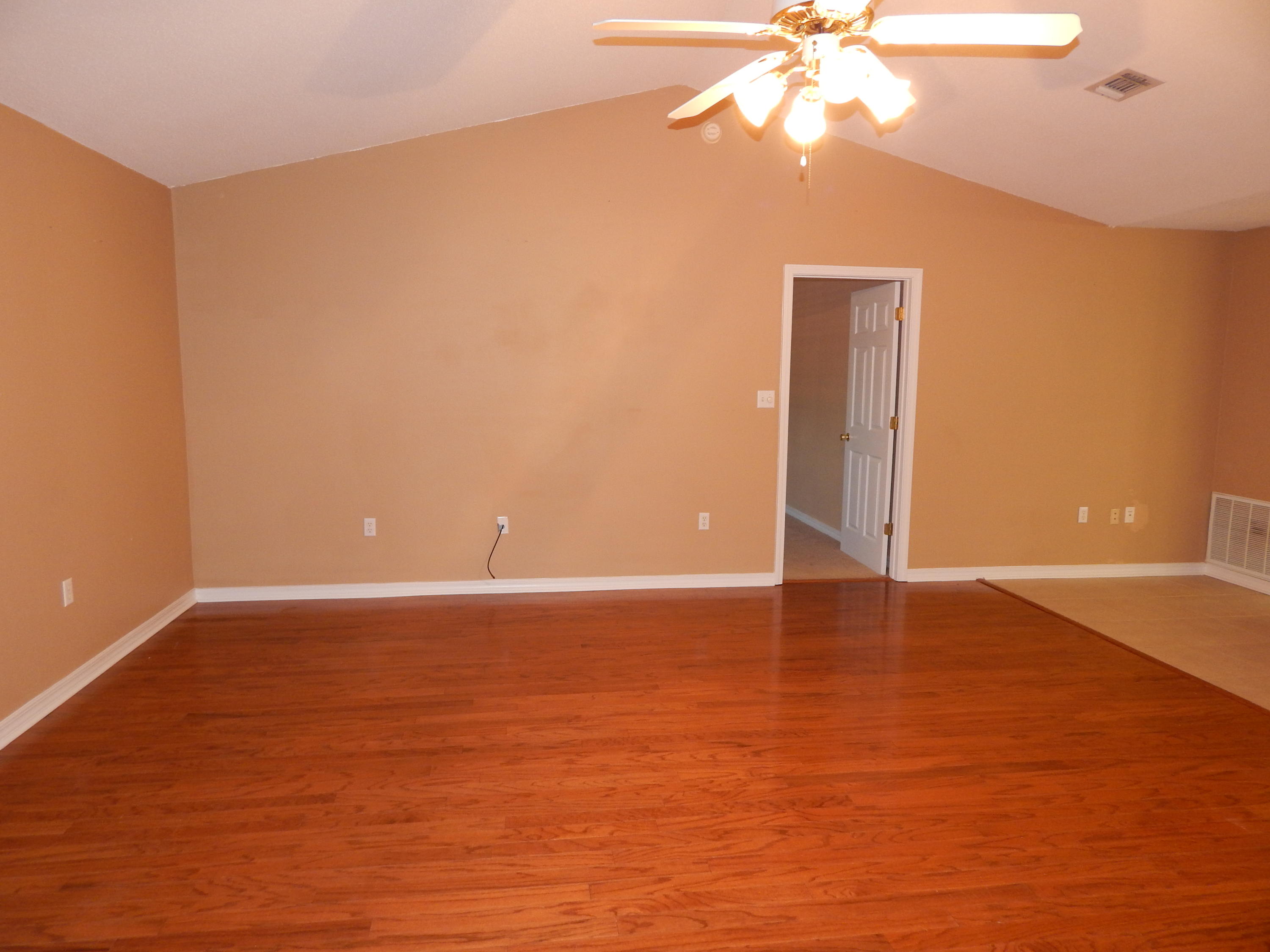 CREETWOODS - Residential