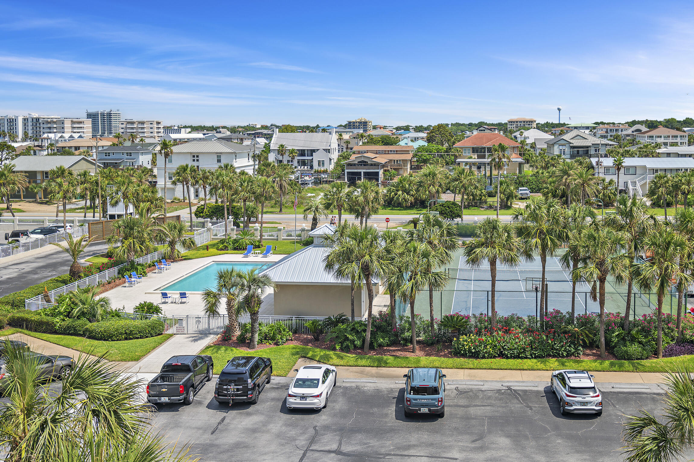 GULFSHORE CONDO - Residential