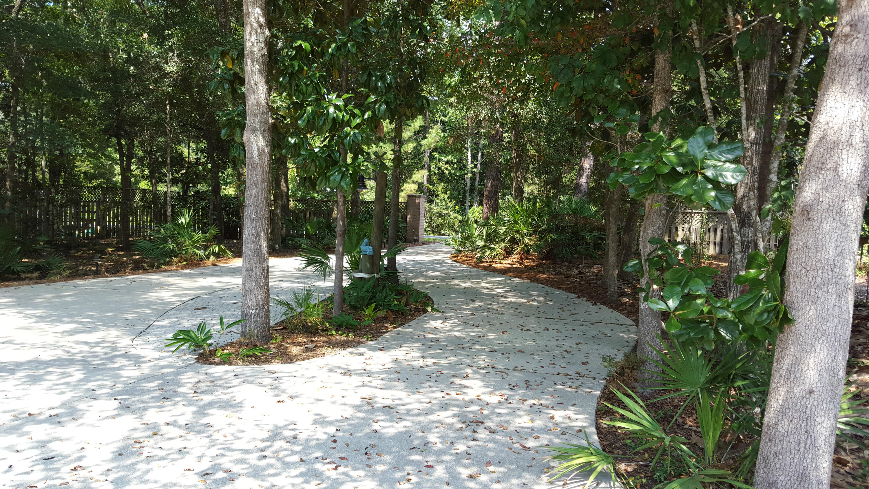 LAGRANGE SHORES - Residential