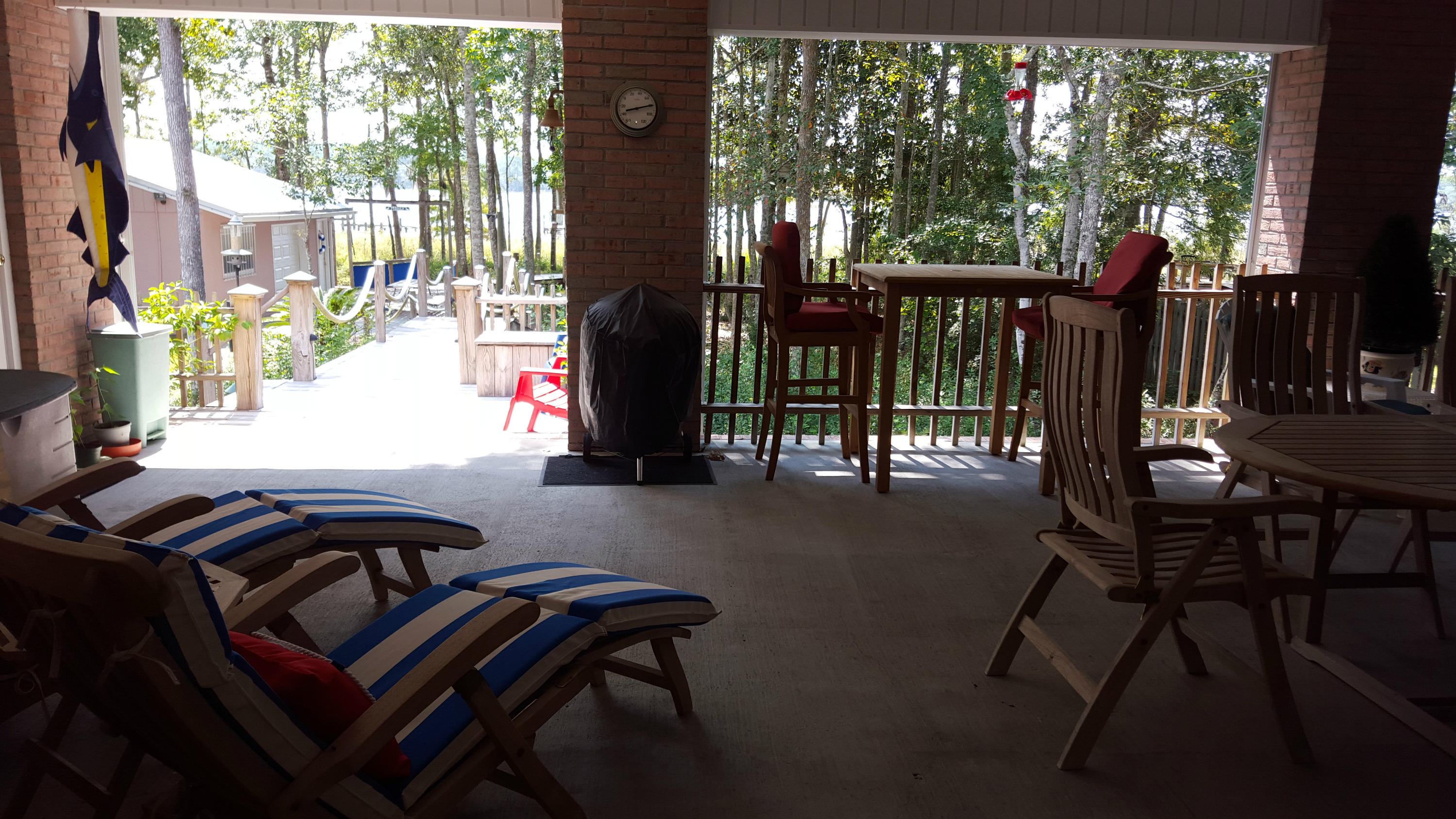 LAGRANGE SHORES - Residential