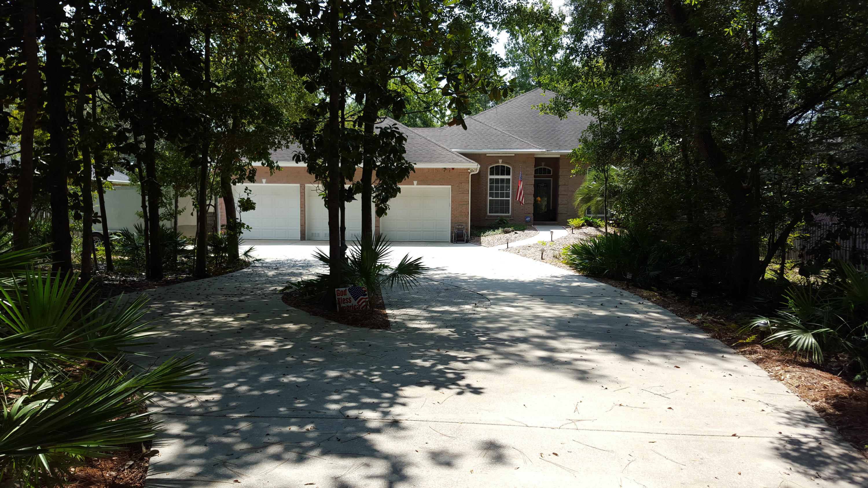 LAGRANGE SHORES - Residential