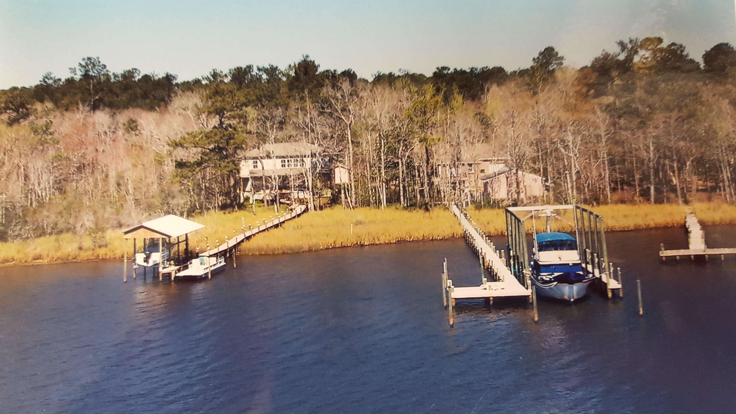 LAGRANGE SHORES - Residential