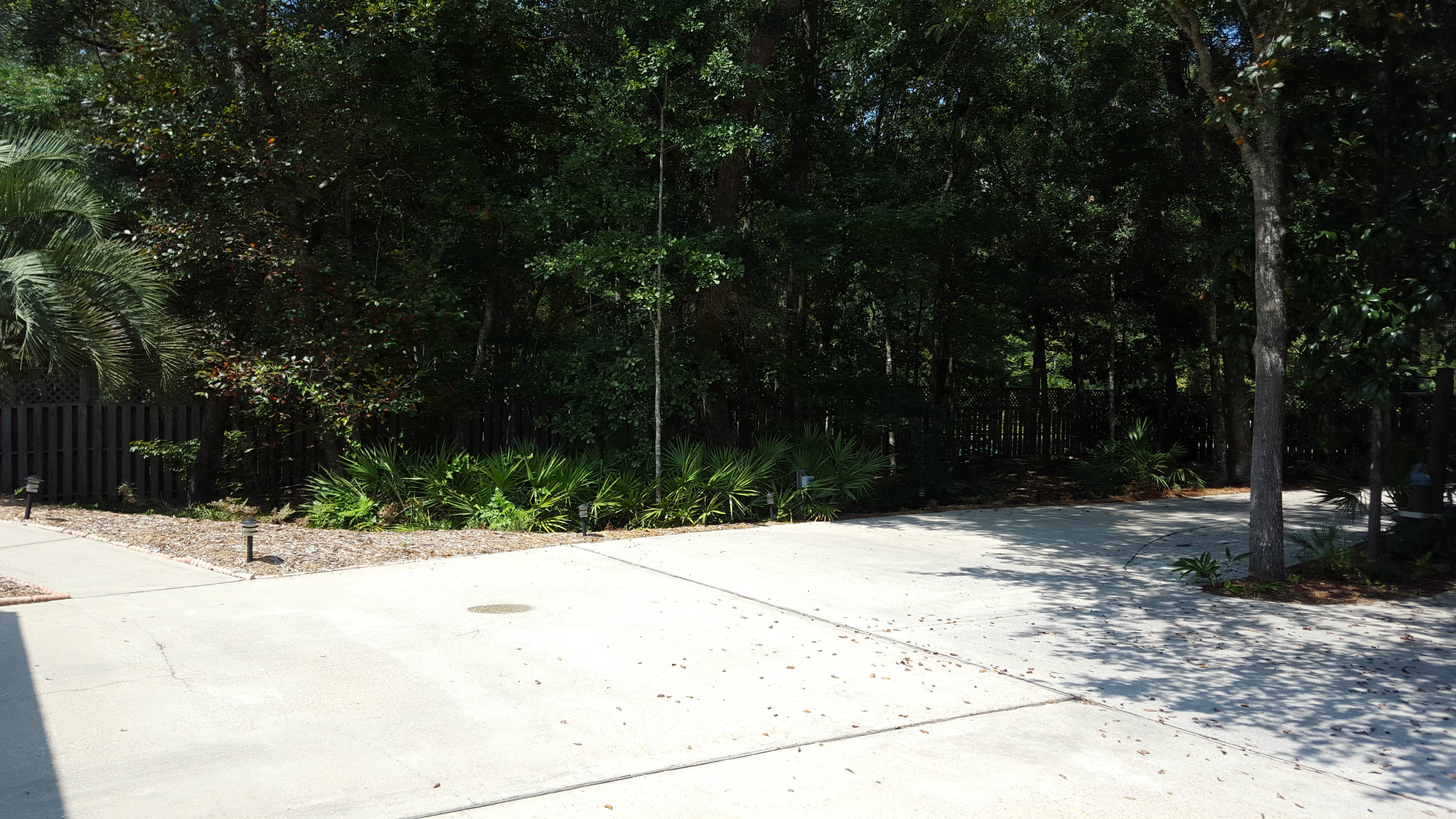 LAGRANGE SHORES - Residential