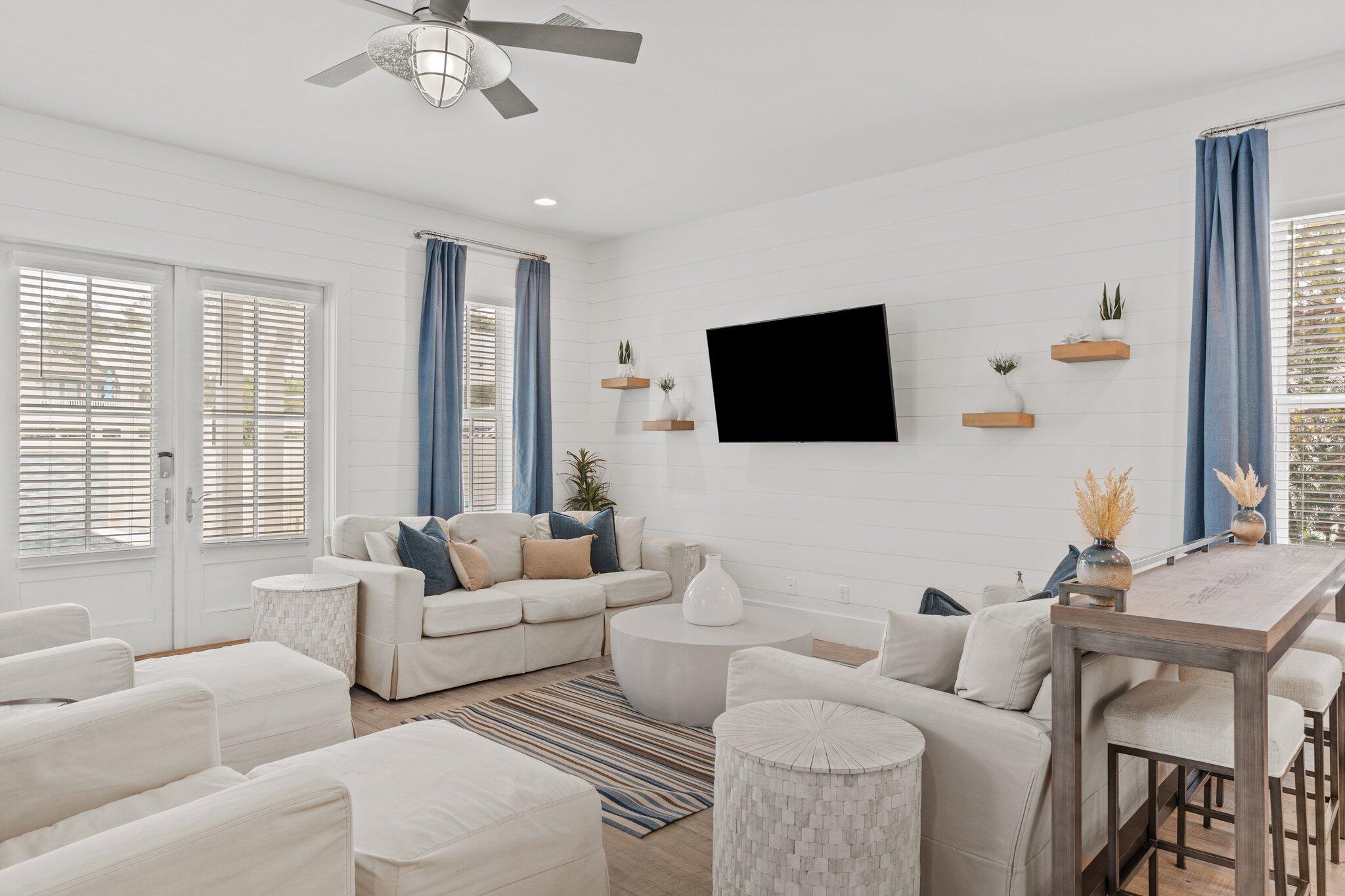 BLUE MOUNTAIN BEACH - Residential