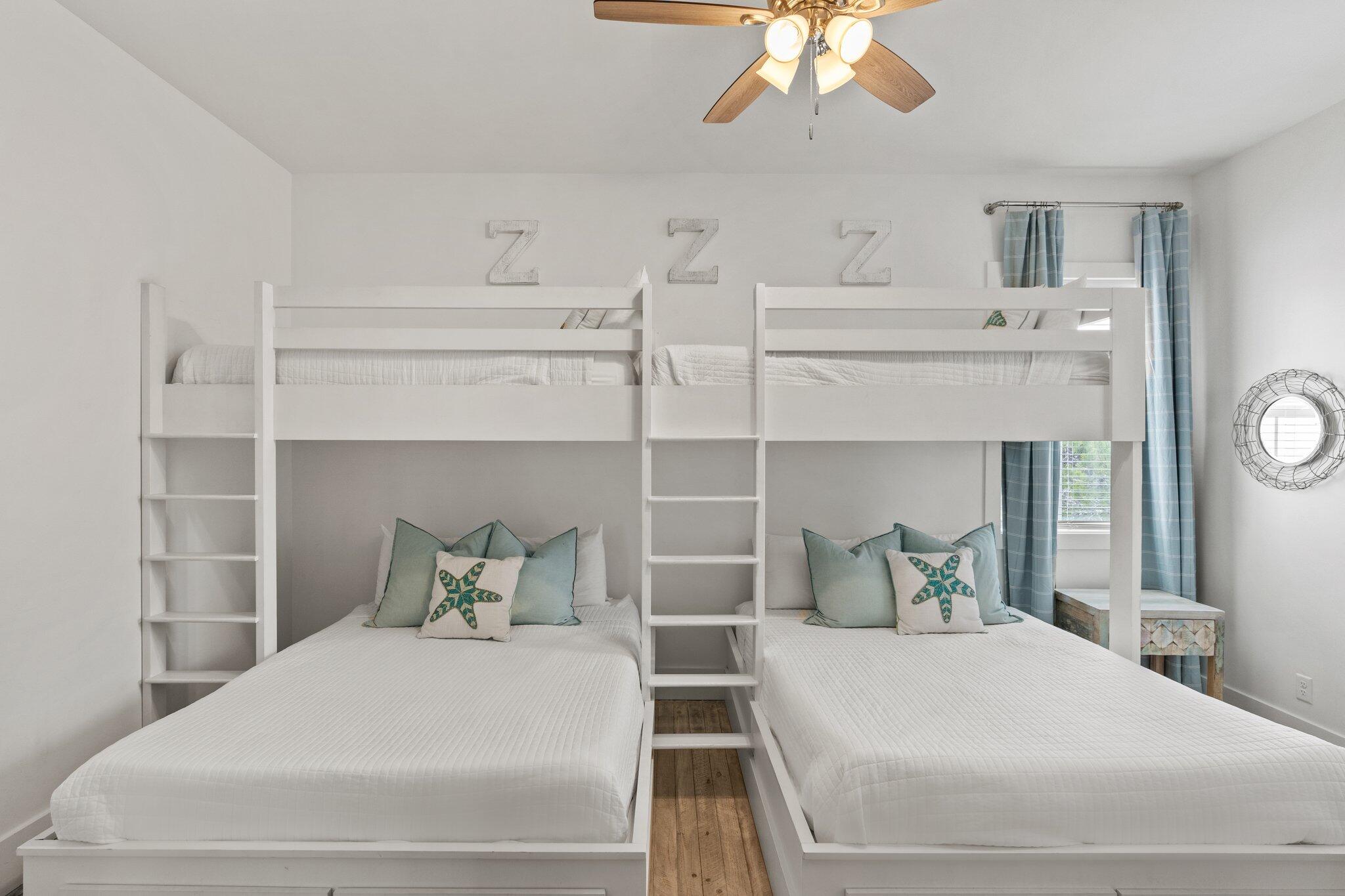 BLUE MOUNTAIN BEACH - Residential