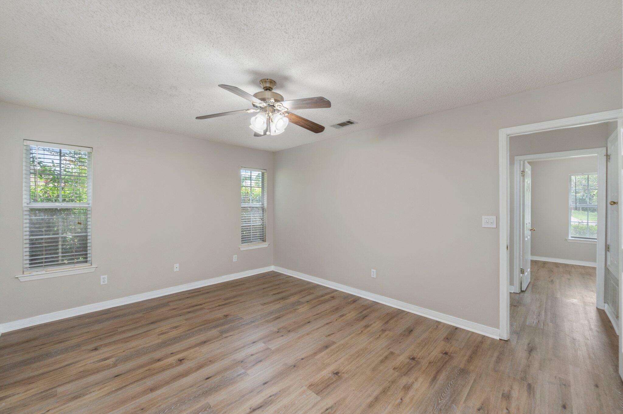 COUNTRYVIEW ESTATES 4TH ADDN PH 3 - Residential