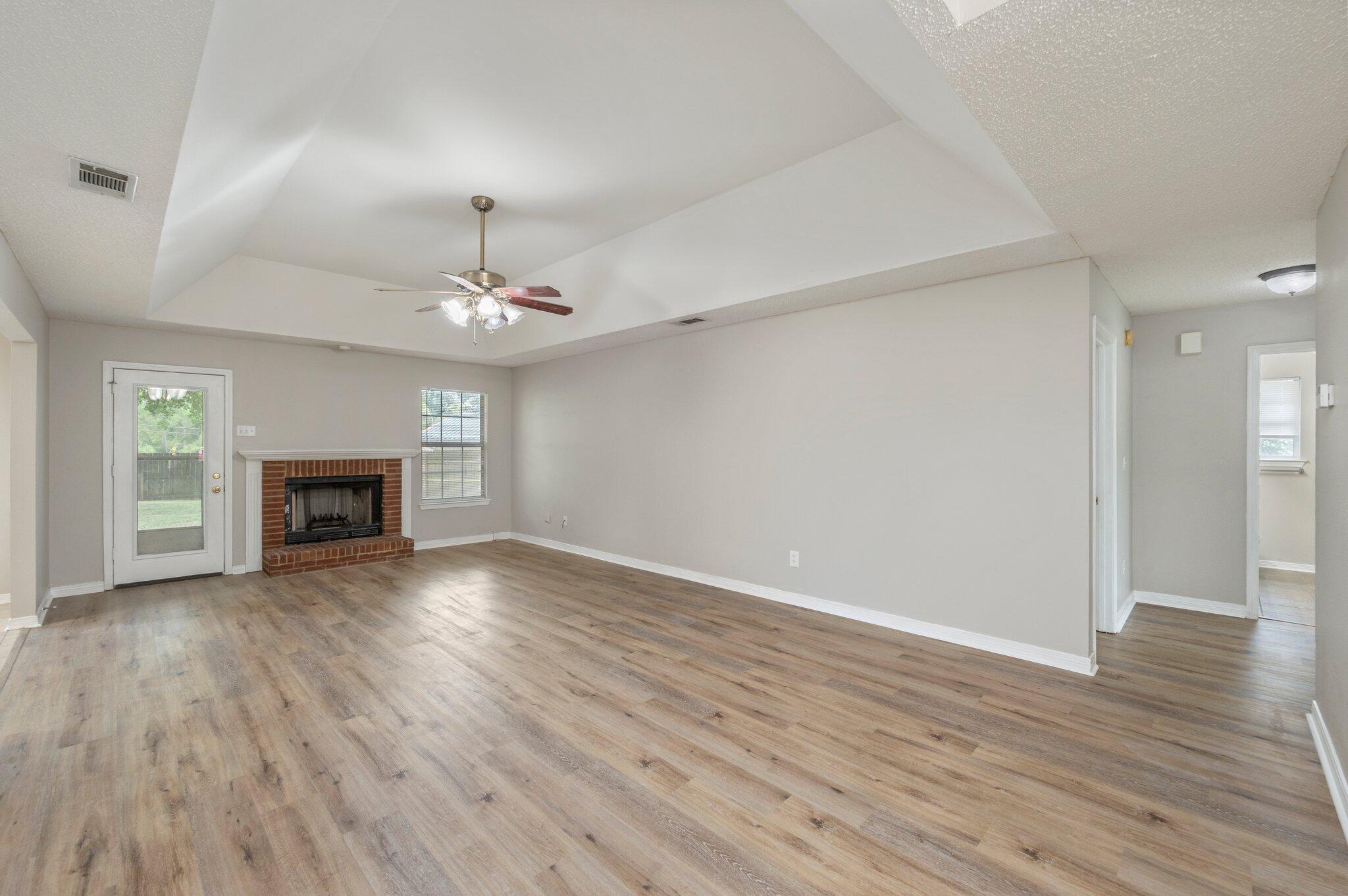 COUNTRYVIEW ESTATES 4TH ADDN PH 3 - Residential